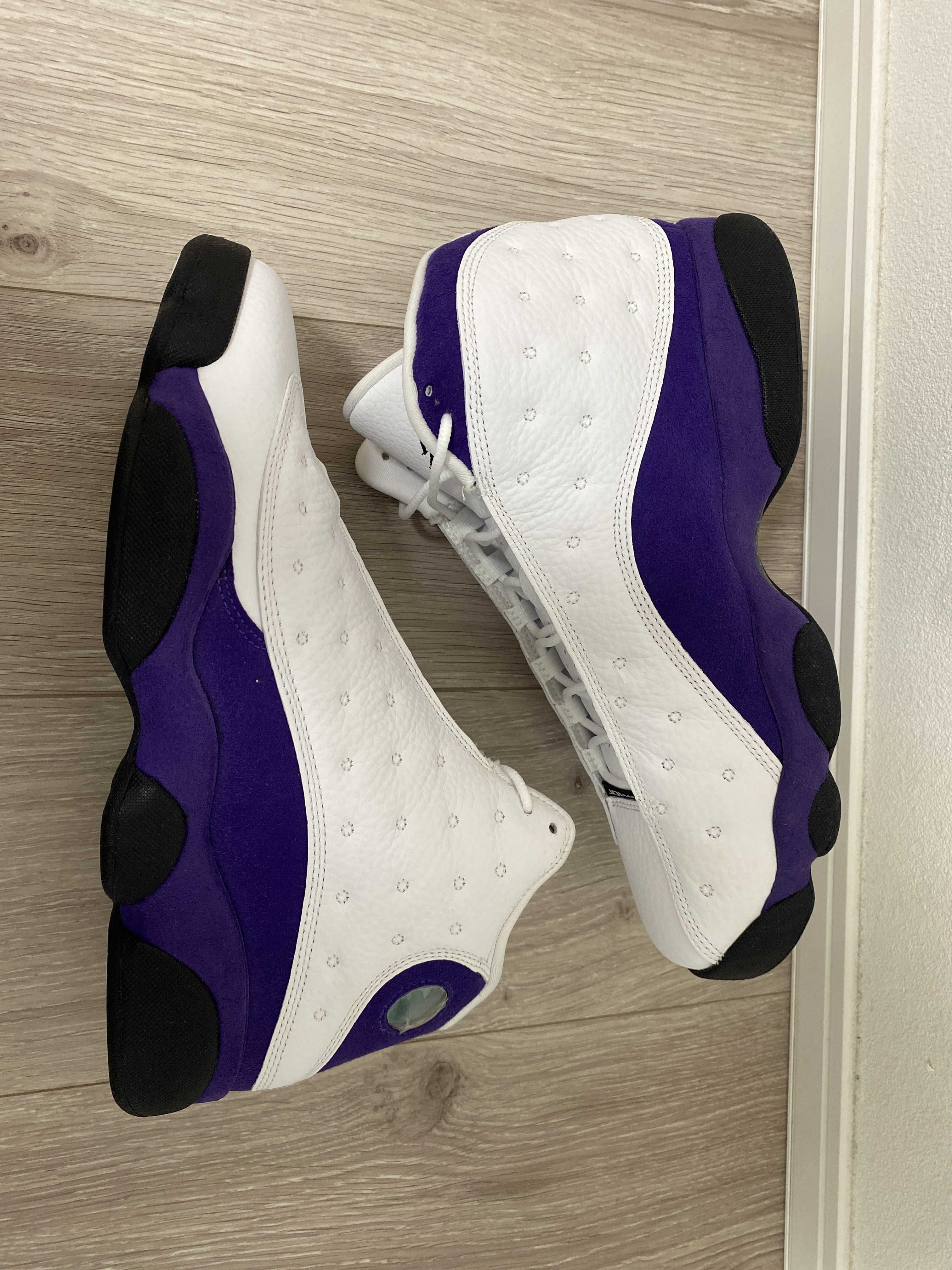 NIKE AIR JORDAN 13 RETRO "LAKERS"