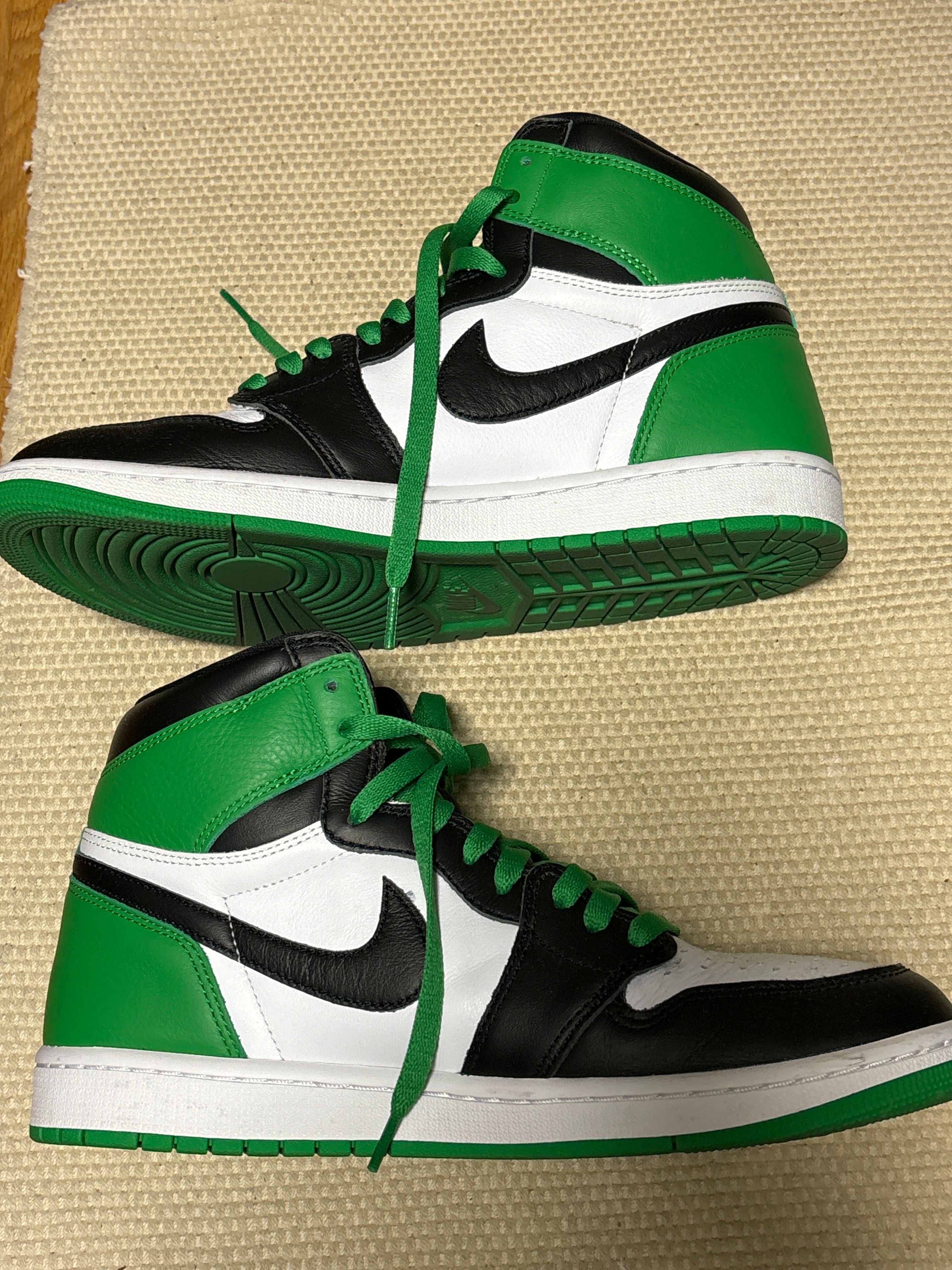 Nike Air Jordan 1 Retro High OG "Celtics/Black and Lucky Green" (2023)