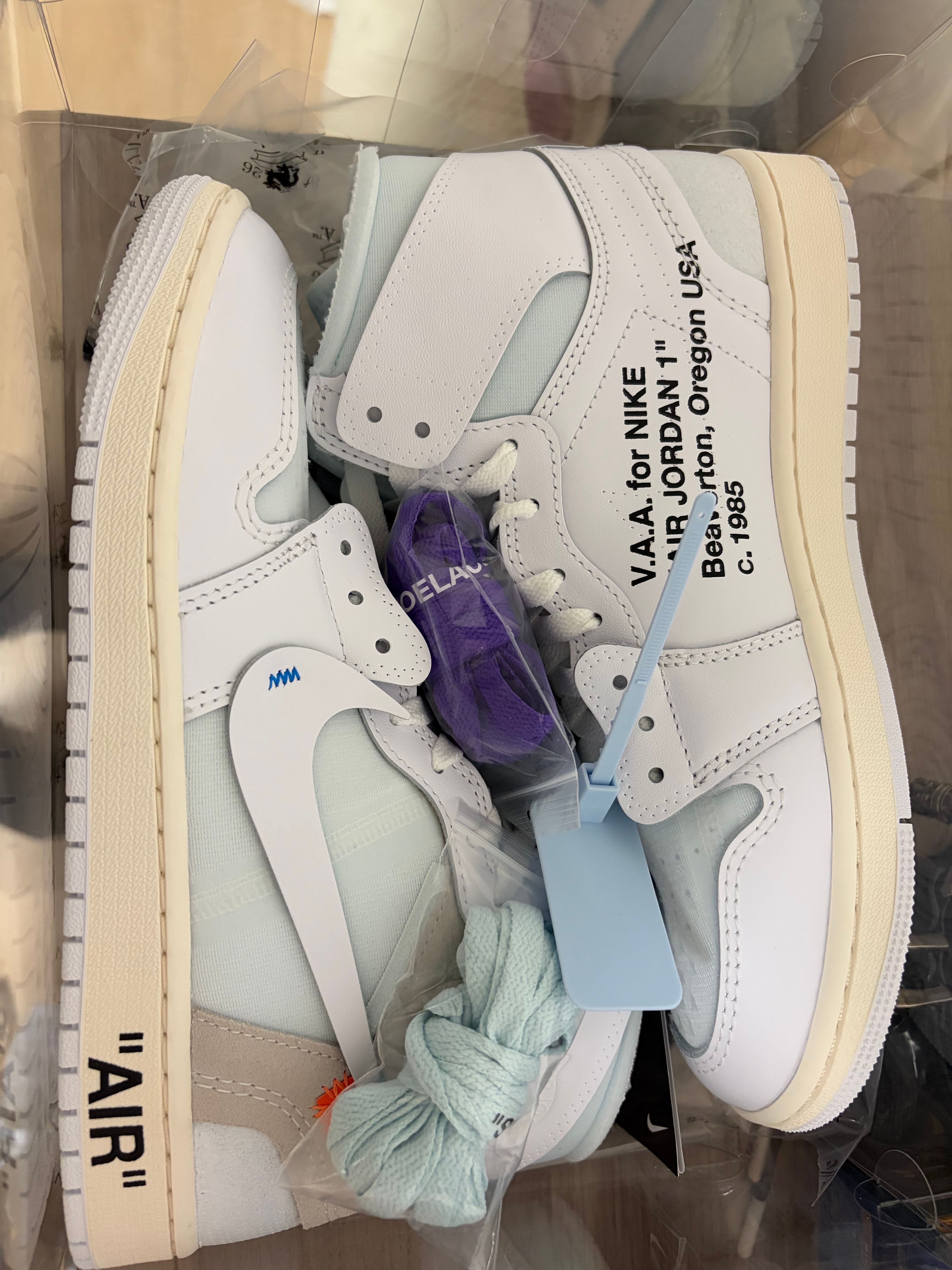 Virgil Abloh Archive (V.A.A.) × Nike Air Jordan 1 Retro High OG "Alaska"