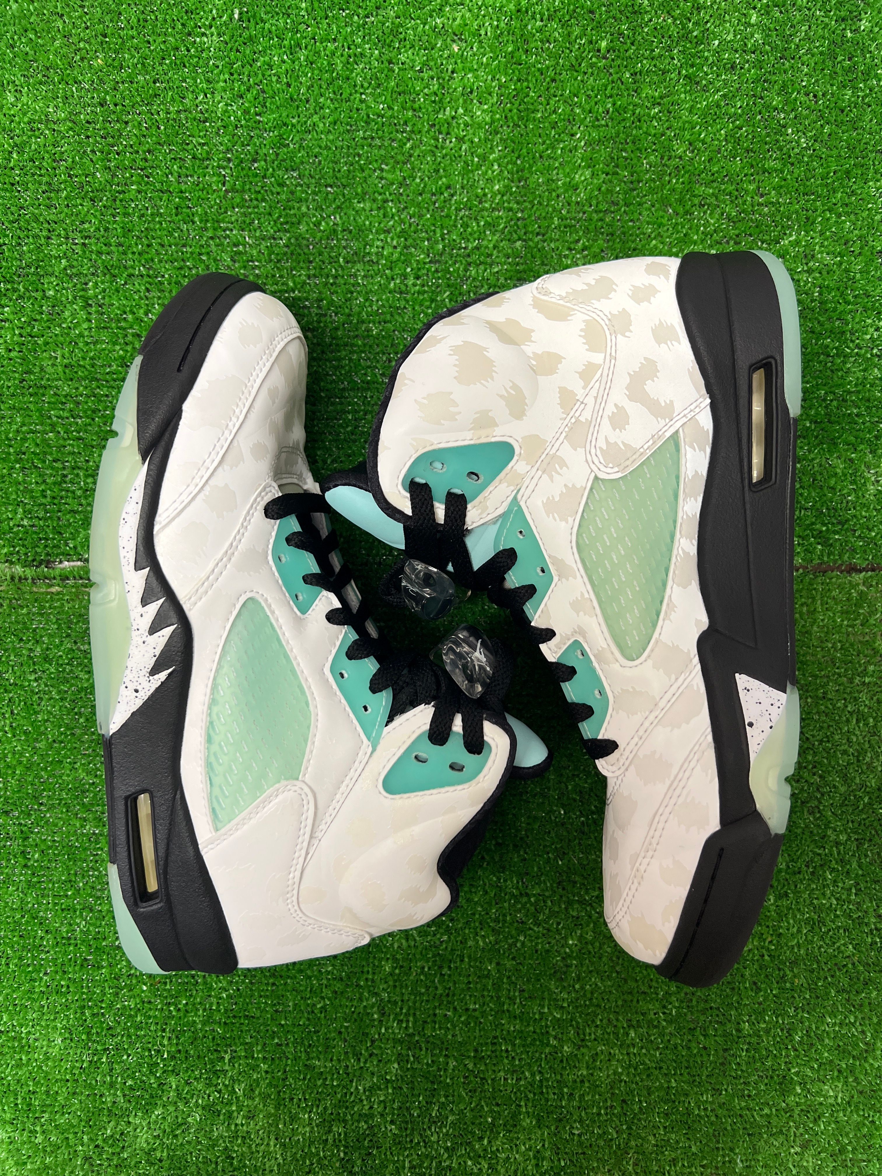 Nike Air Jordan 5 "White/Black/Island Green"