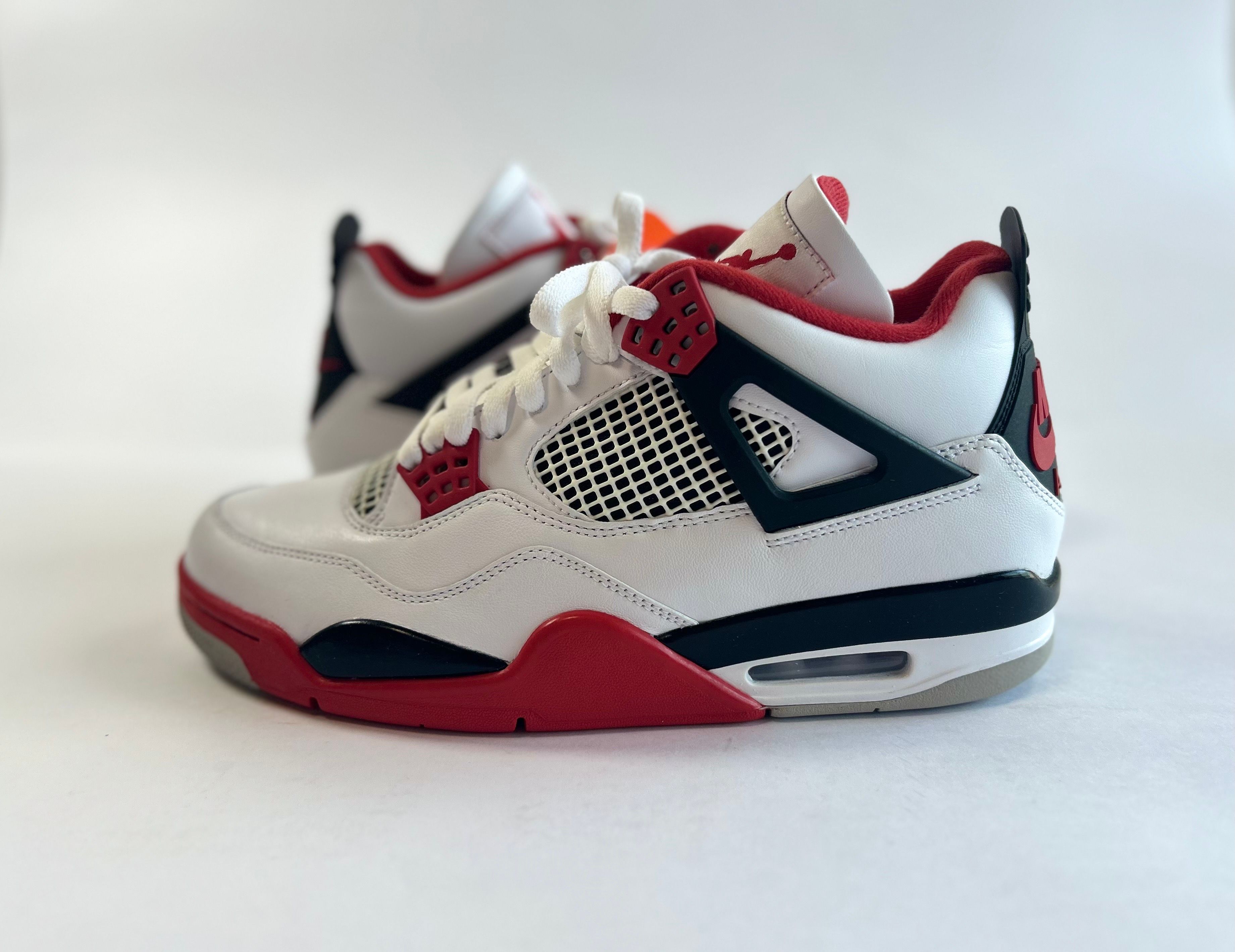 Nike Air Jordan 4 Retro OG "Fire Red" (2020)