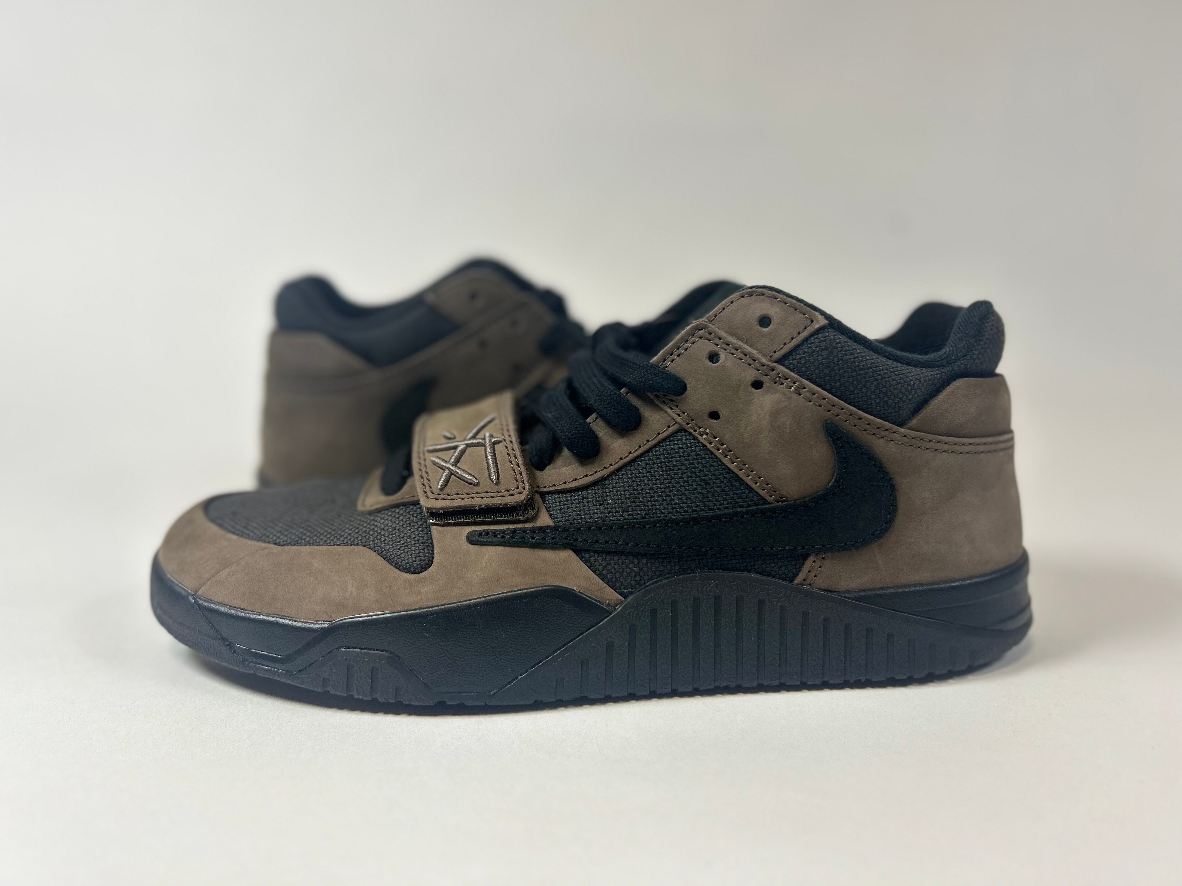 Travis Scott × Nike Jordan Jumpman Jack TR CJ1 T-Rexx "Black and Dark Mocha"