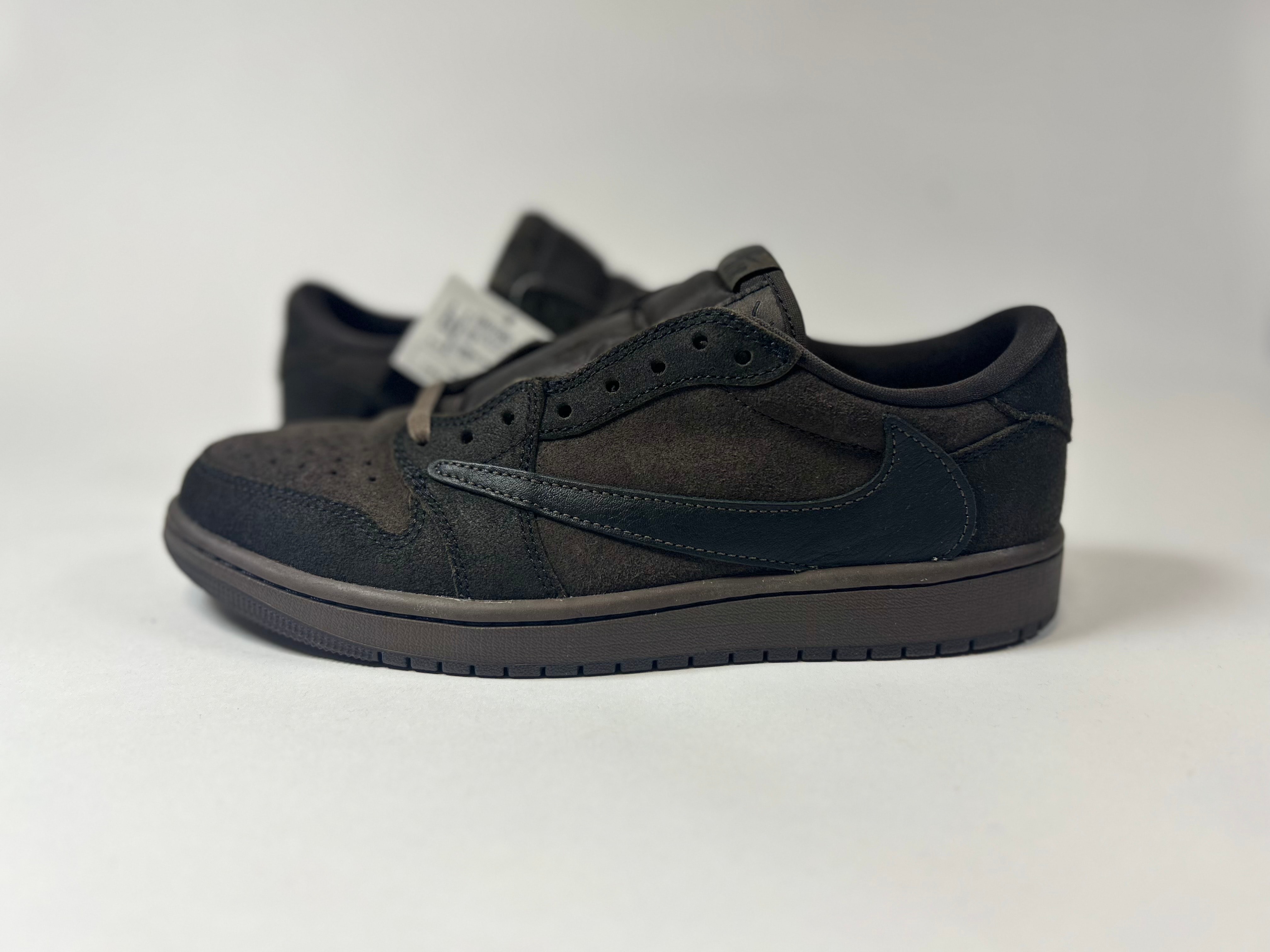 Travis Scott × Nike Air Jordan 1 Low OG SP "Velvet Brown and Dark Mocha"