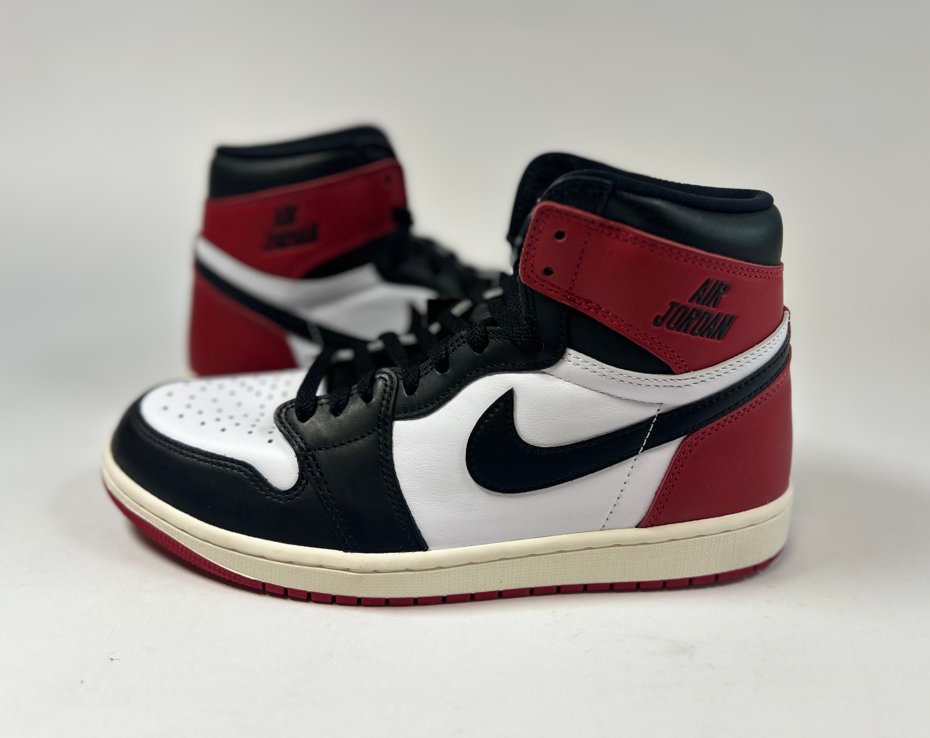Nike Air Jordan 1 Retro High OG "Black Toe Reimagined"