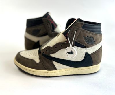 Travis Scott × Nike Air Jordan 1 Retro High OG TS SP "Sail/Dark Mocha"