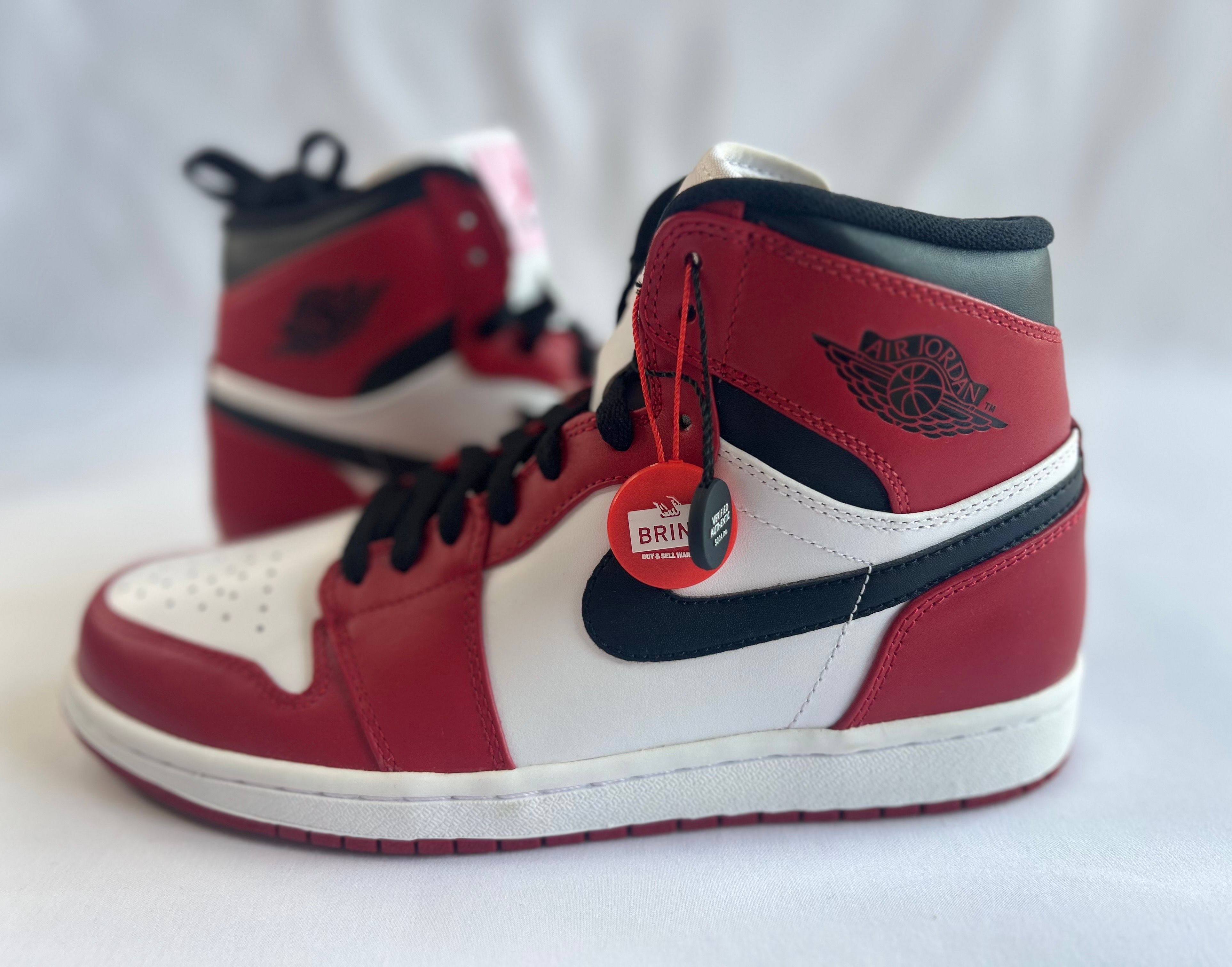 Nike Air Jordan 1 Retro High "Chicago" (2013)