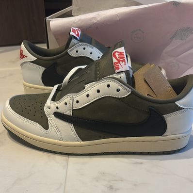 Travis Scott × Nike Air Jordan 1 Low OG SP "Reverse Olive"