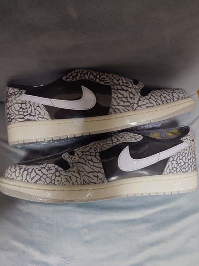 Nike Air Jordan 1 Retro Low OG "Black Cement"