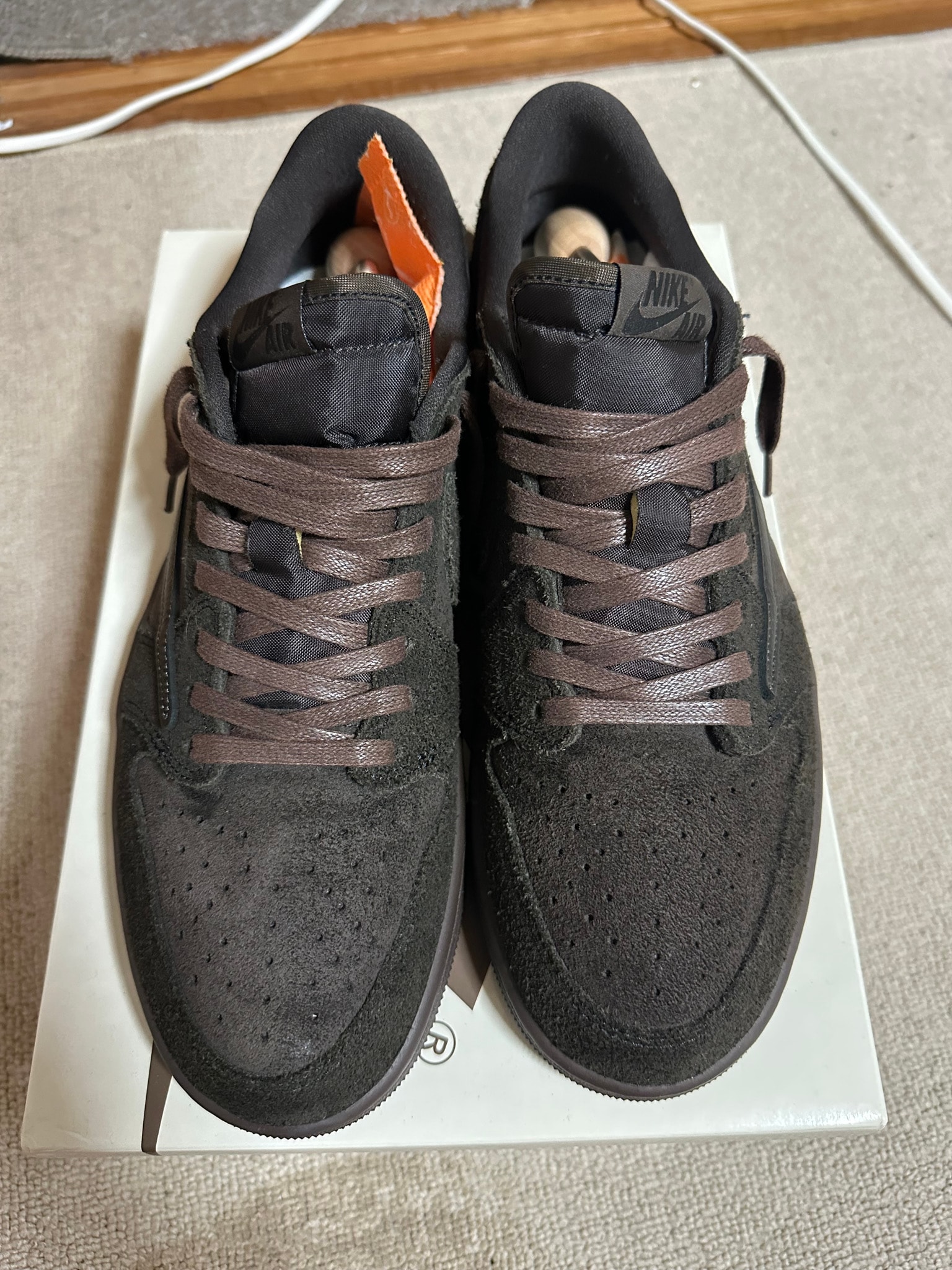 Travis Scott × Nike Air Jordan 1 Low OG SP "Velvet Brown and Dark Mocha"