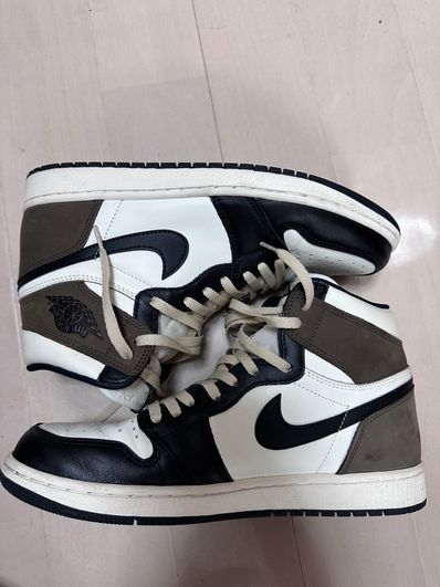 Nike Air Jordan 1 High OG "Sail/Dark Mocha/Black"