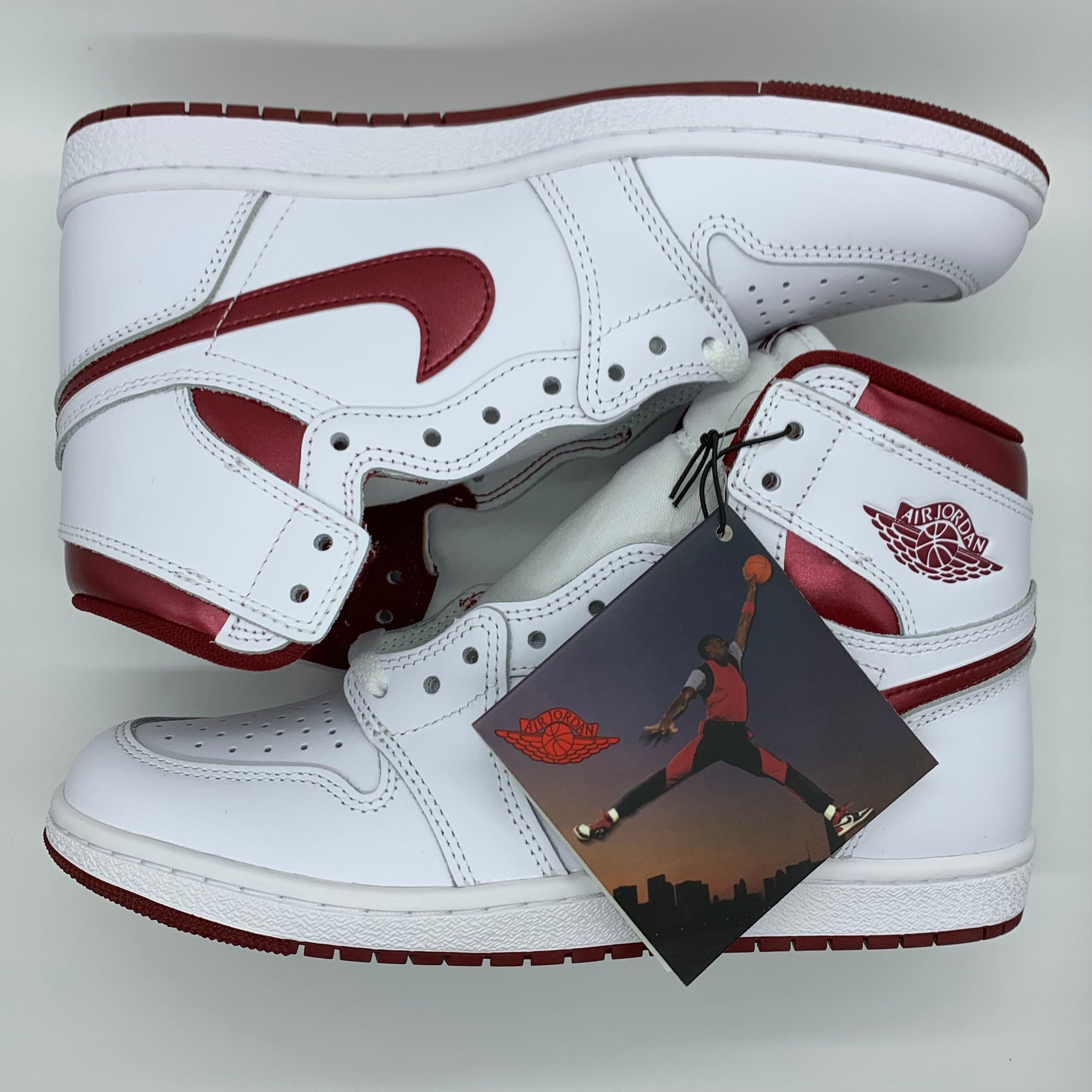 Nike Air Jordan 1 High '85 "Metallic Burgundy"