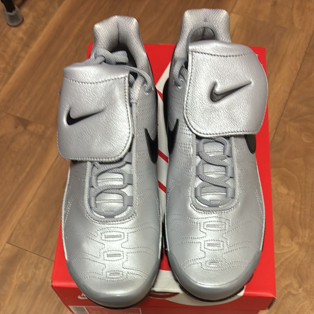 Nike Air Max Plus Tiempo "Wolf Grey and Black"