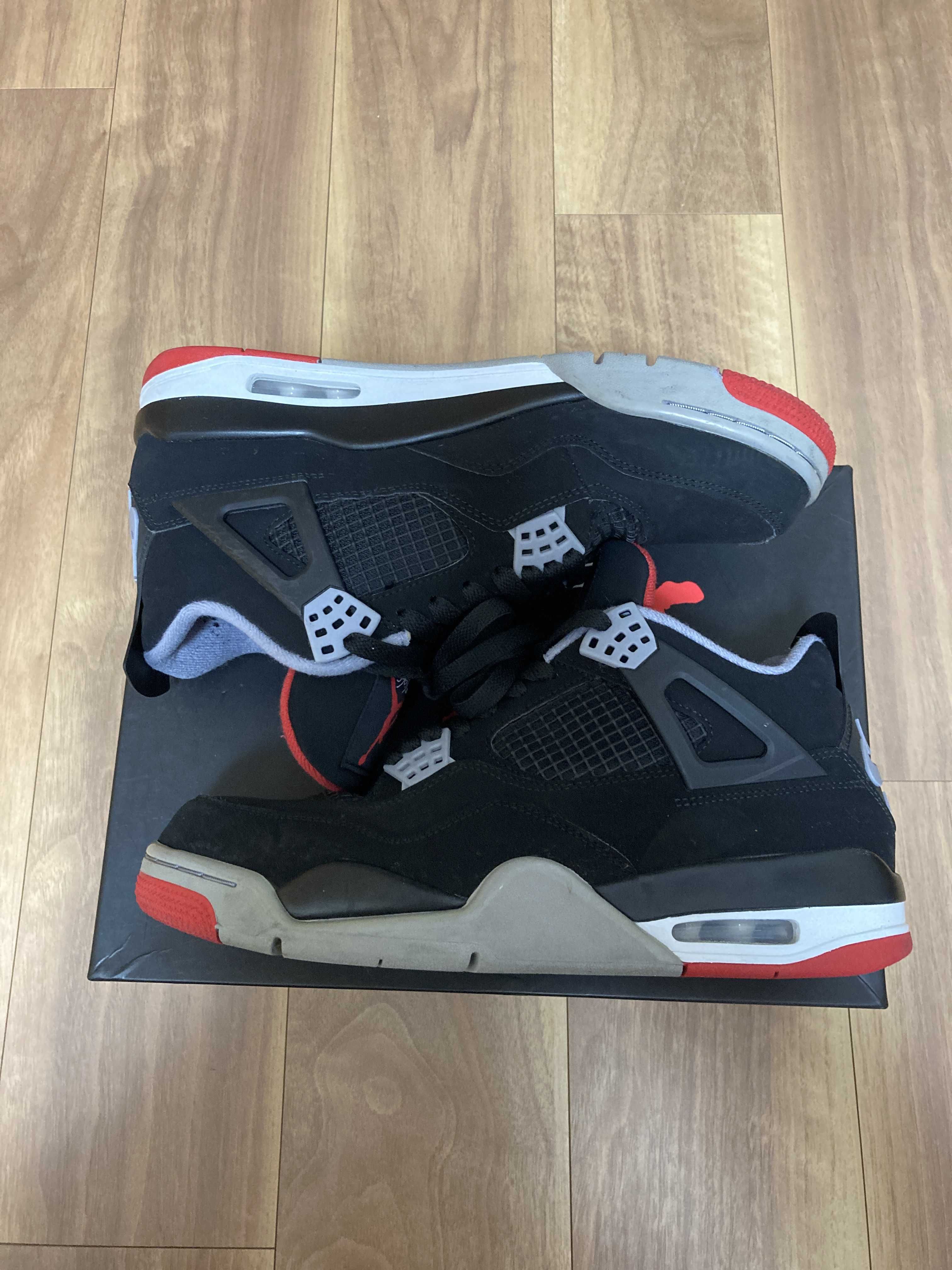 Nike Air Jordan 4 Retro "Bred" (2019)
