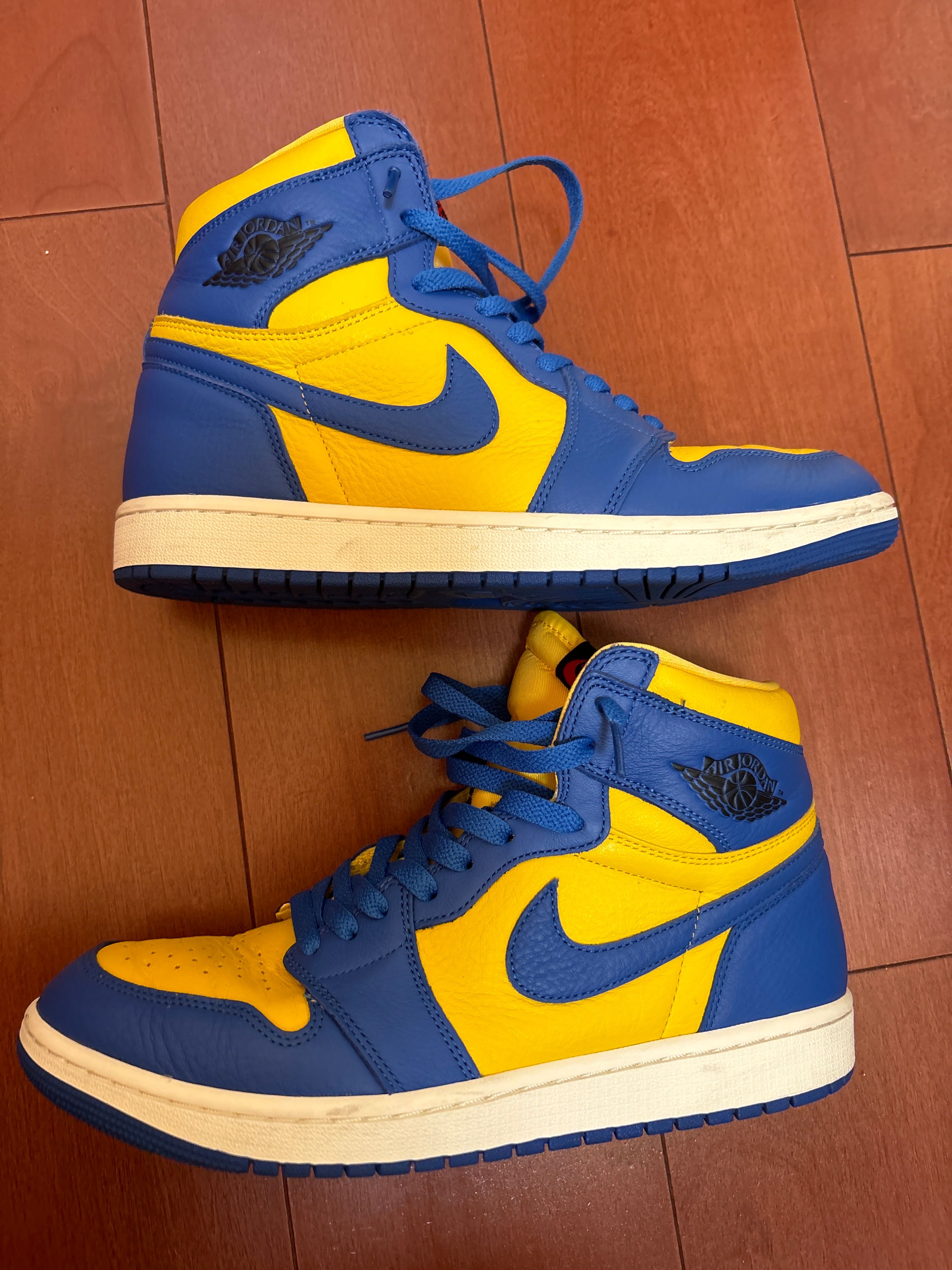 Nike Women's Air Jordan 1 High OG "Game Royal and Varsity Maize"
