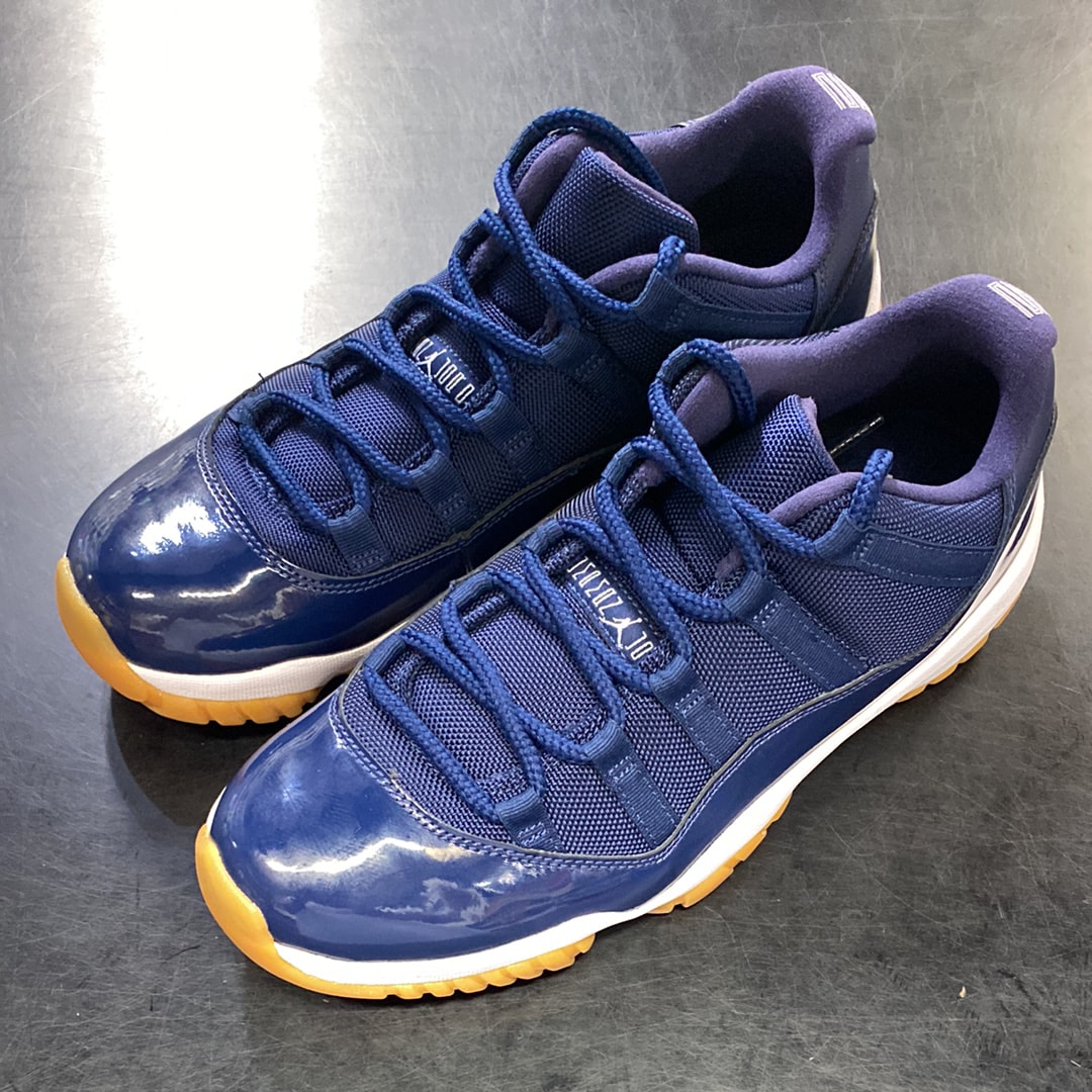 ［美中古］エアジョーダン11 LOW ナイキ エアジョーダン11 レトロ ロー 