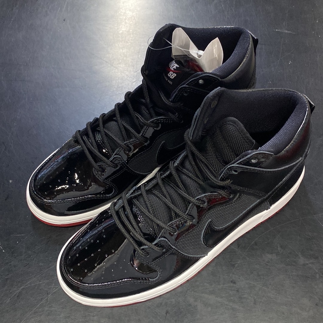 Nike SB Dunk High "Bred"
