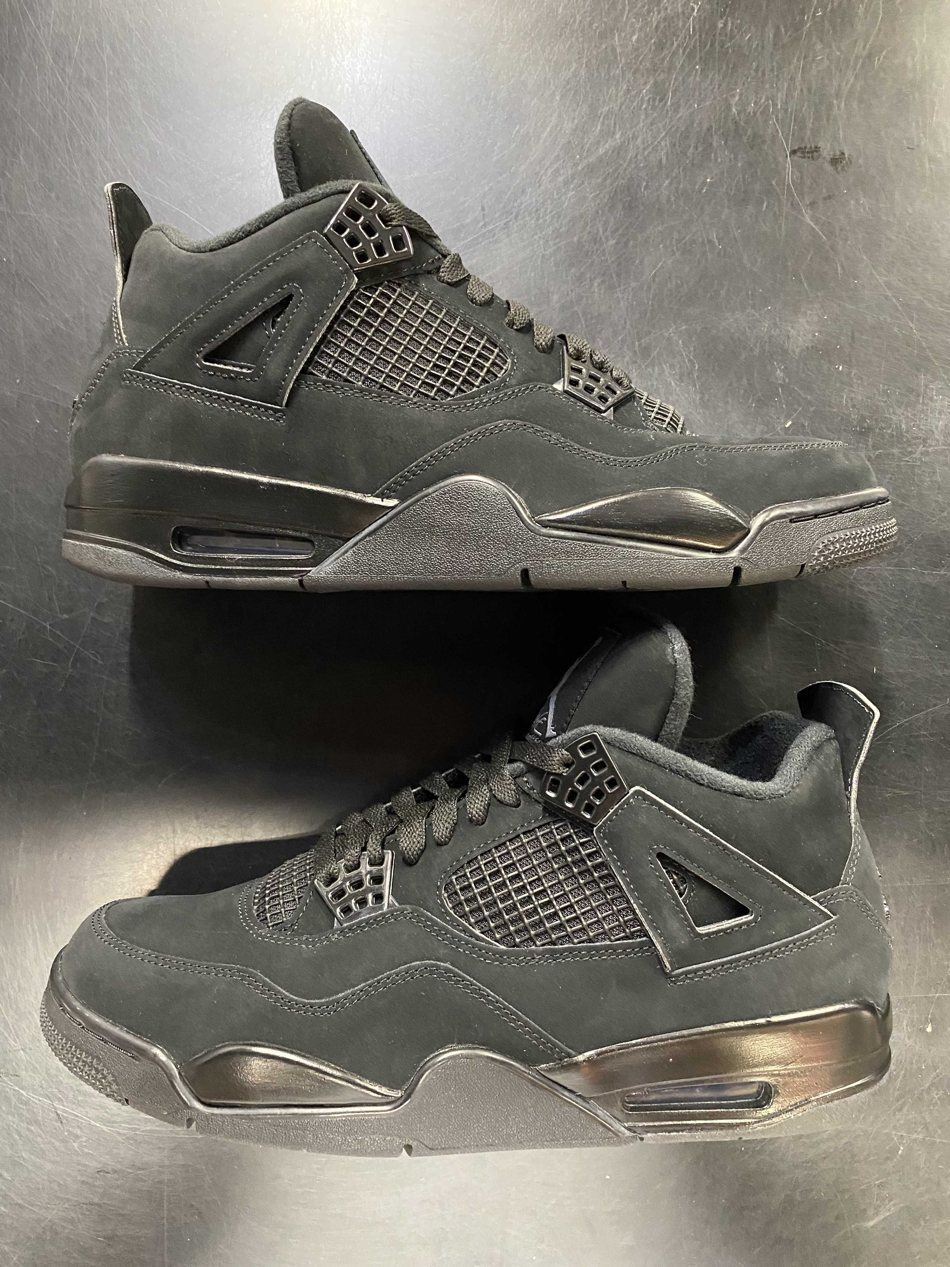 Nike Air Jordan 4 "Black Cat"