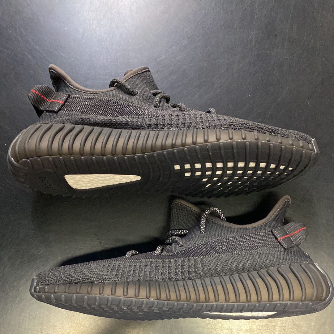 adidas YEEZY Boost 350 V2 "Black"