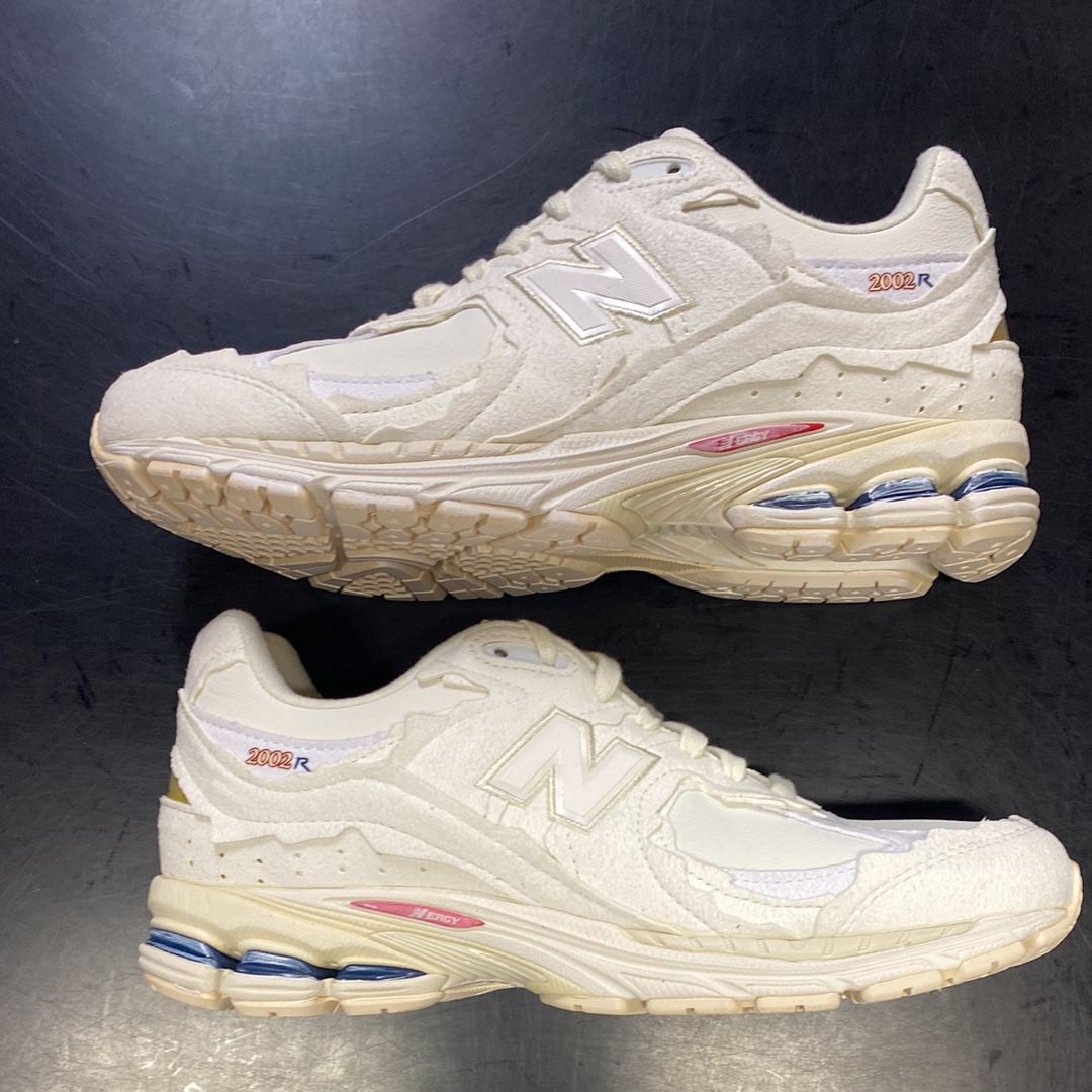 New Balance 2002R "Sea Salt"