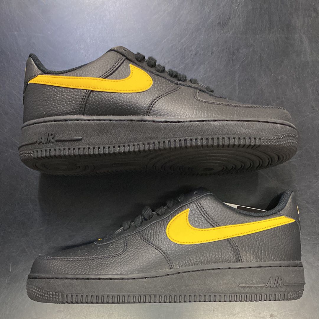 Nike Air Force 1 07 "Black/Amarillo"