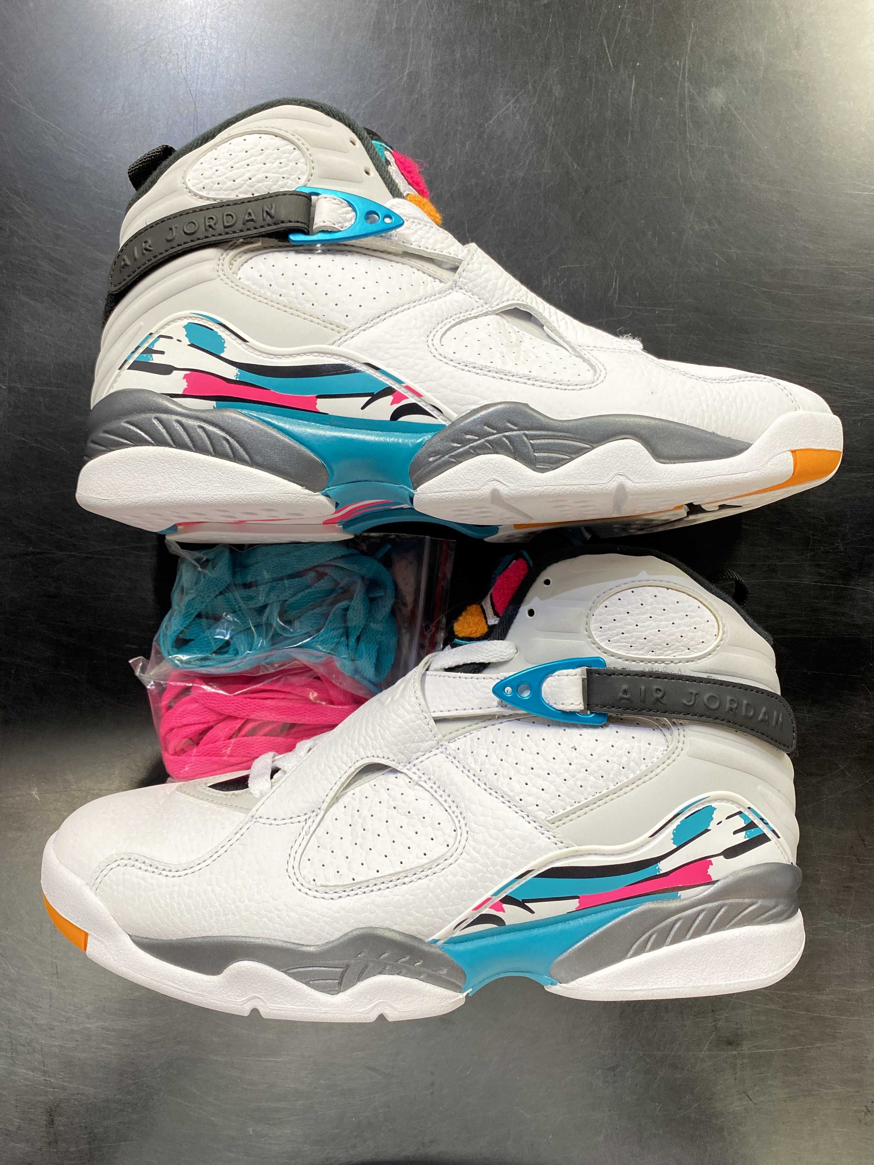 NIKE AIR JORDAN 8 RETRO "SOUTH BEACH"