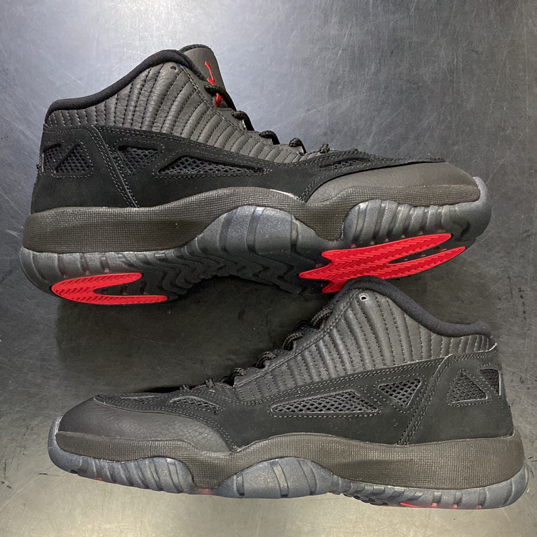 Nike Air Jordan 11 Retro Low IE "Referee" (2015)