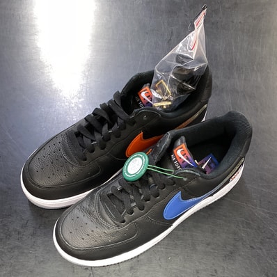 KITH × Nike Air Force 1 Low New York Knicks "Black/Brilliant Orange/Rush/Brilliant White"