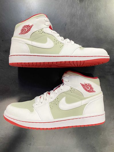 Nike Air Jordan 1 Mid WB "White/Gray/Red" (2015)