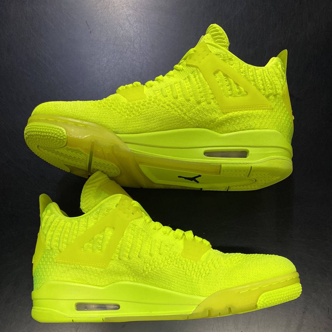 NIKE AIR JORDAN 4 RETRO FLYKNIT VOLT