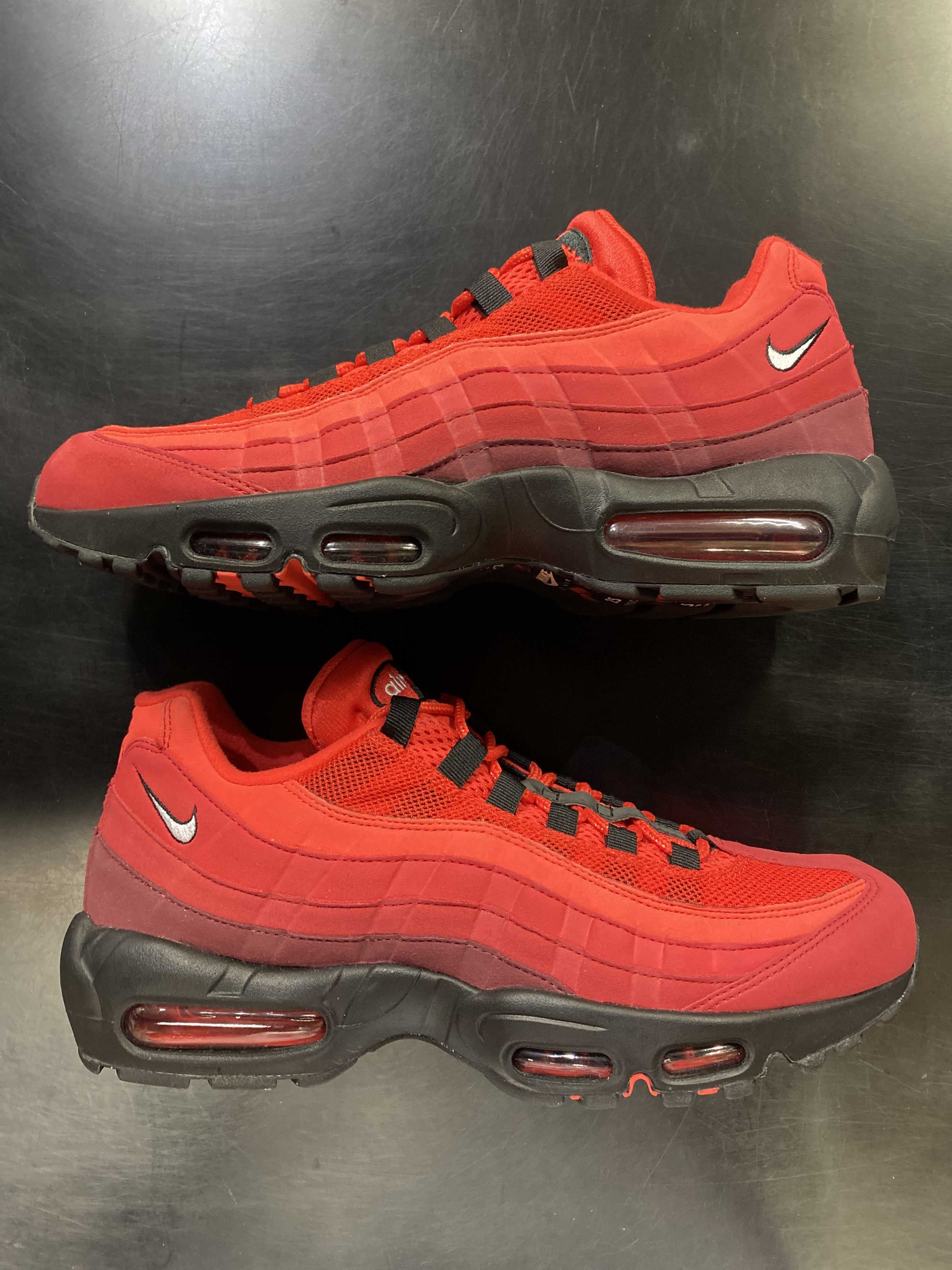 Nike Air Max 95 OG "Habanero Red"
