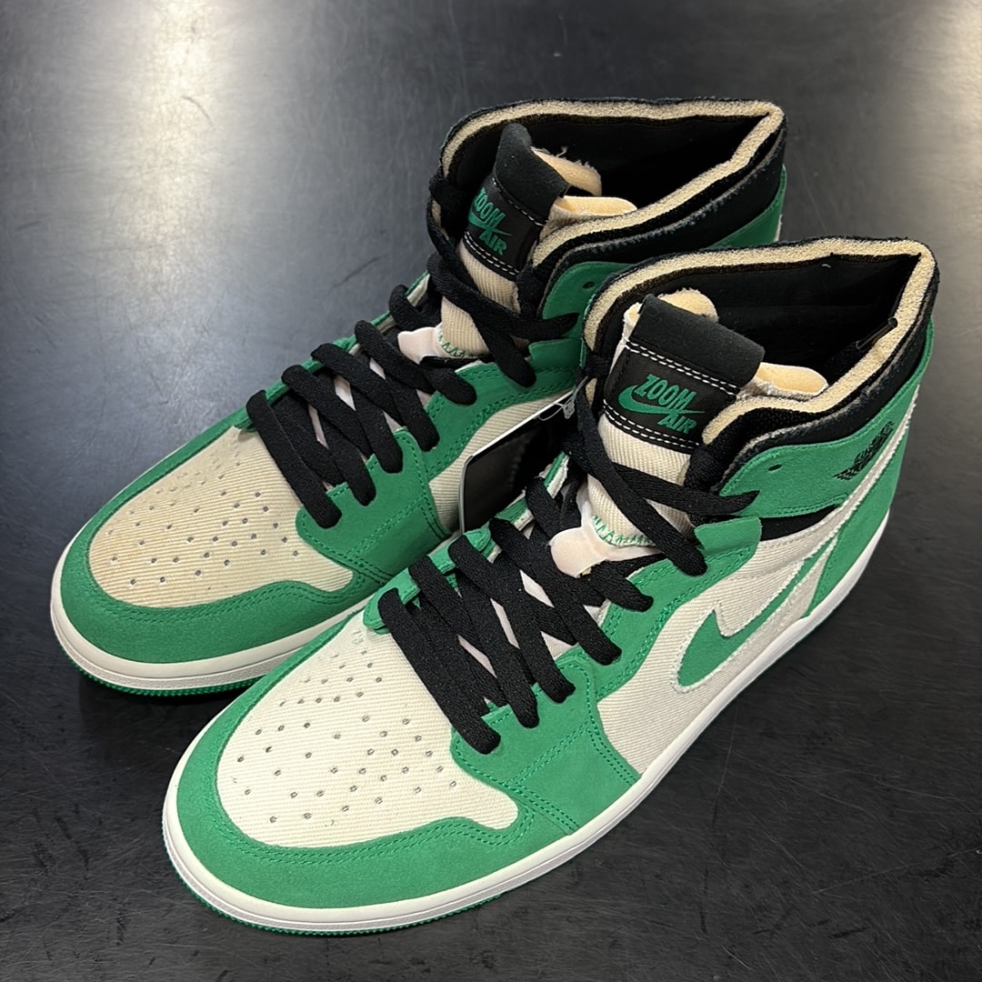 Nike Air Jordan 1 High Zoom Air CMFT "Lucky Bull"