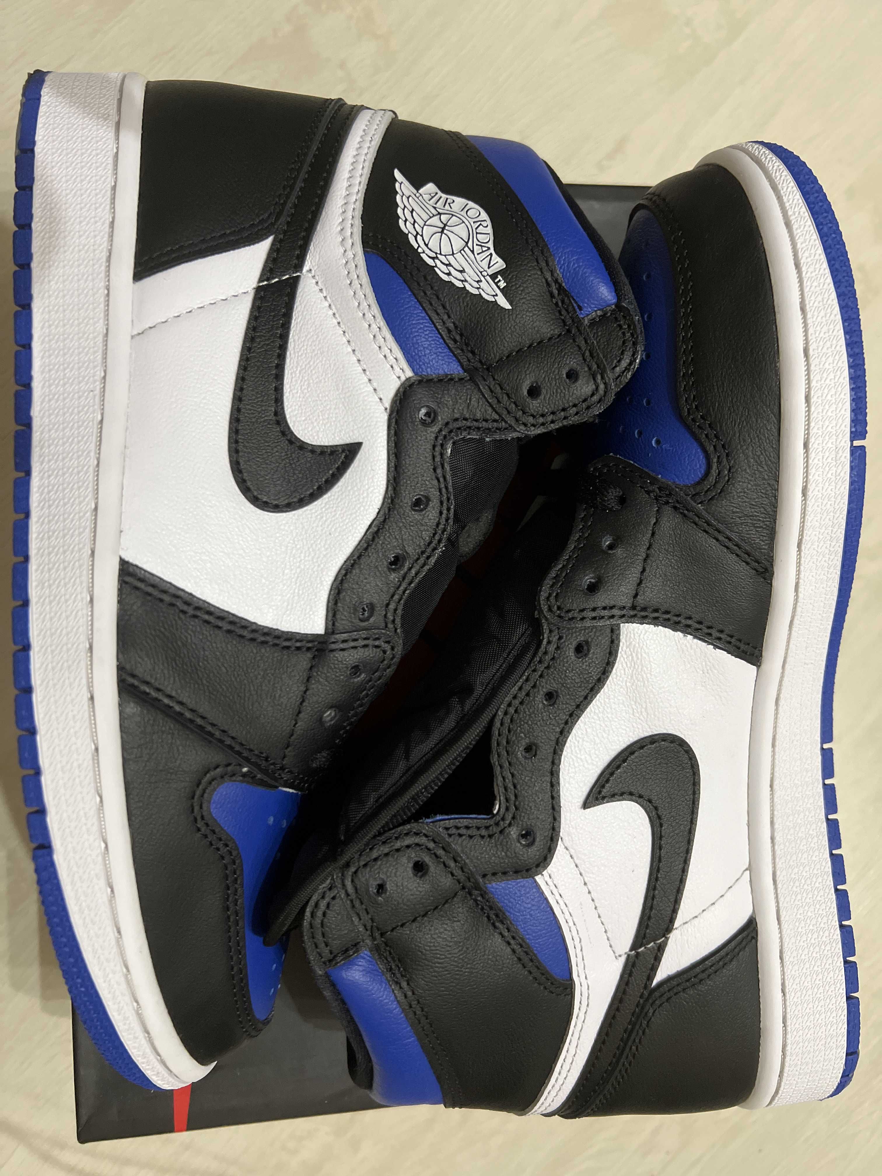 Nike Air Jordan 1 Retro High OG "Royal Toe"(2020)