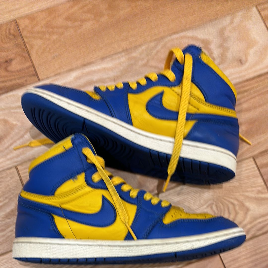 Nike Women's Air Jordan 1 High OG "Game Royal and Varsity Maize"