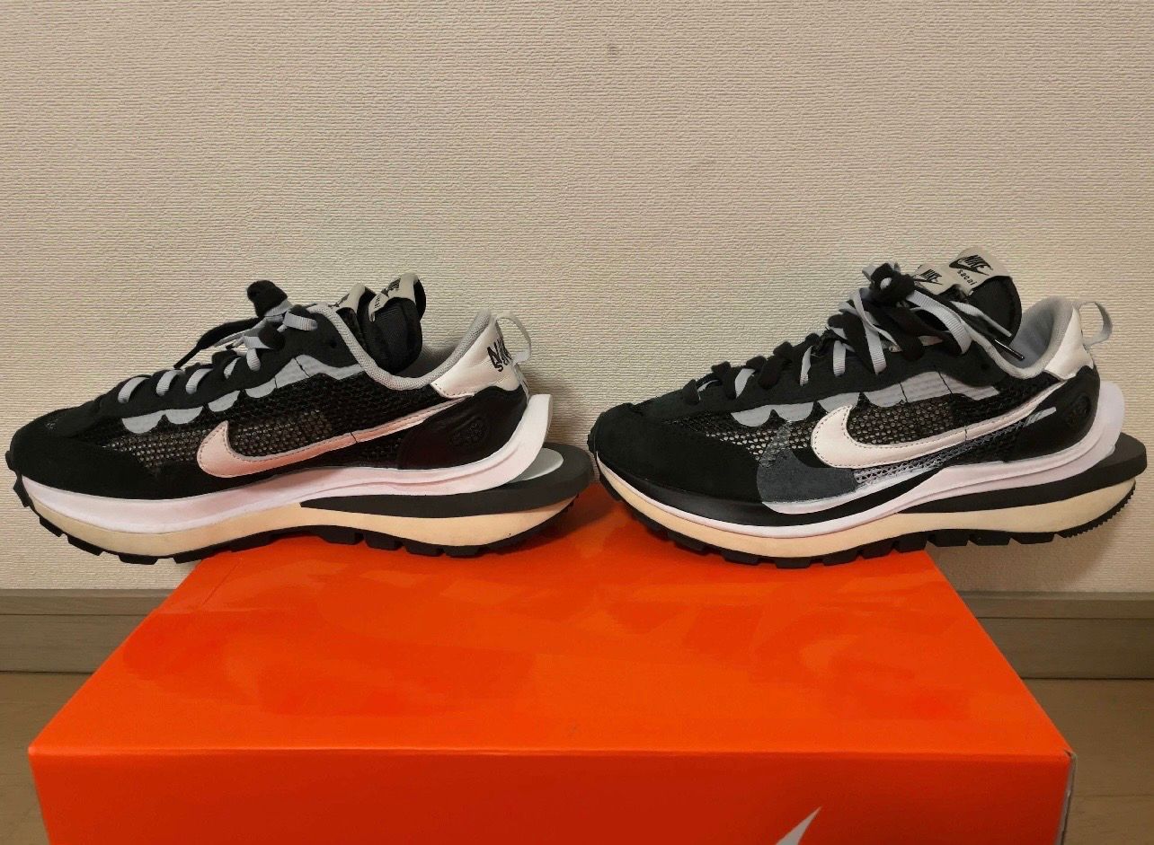 sacai × Nike Vapor Waffle "Black and White"