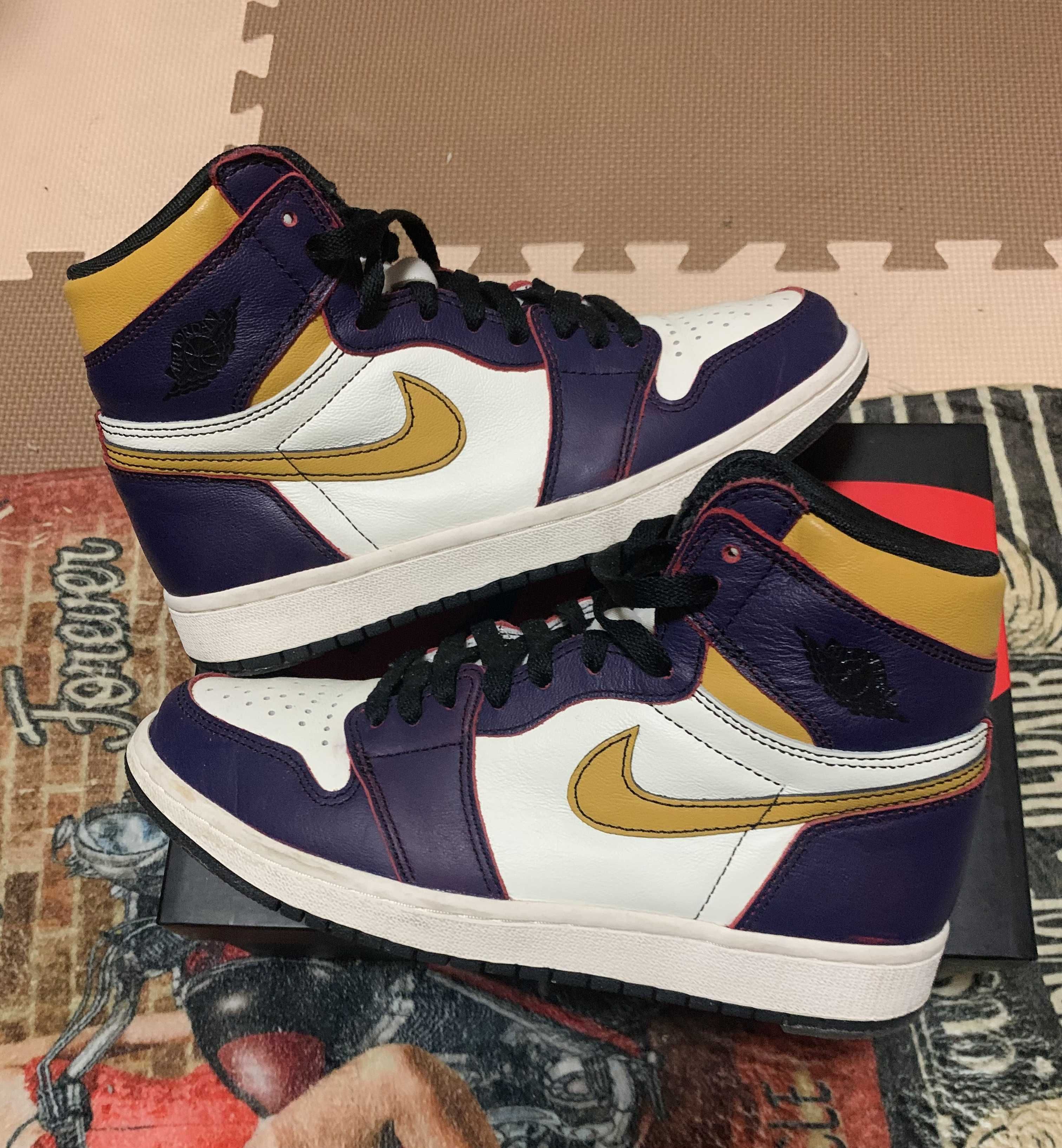 Nike SB × Air Jordan 1 Retro High "La To Chicago"  