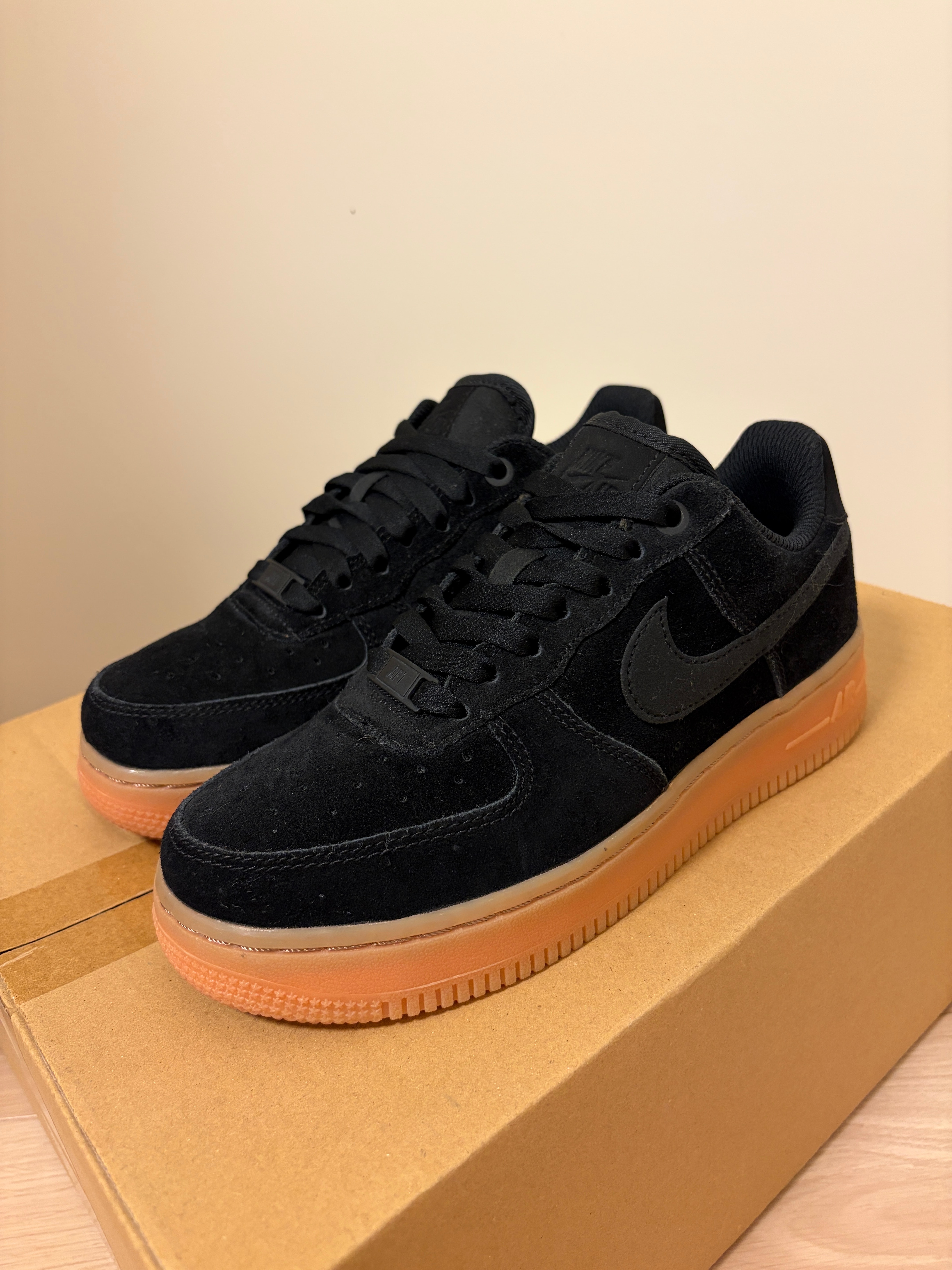 Nike Women's Air Force 1 Low "Black Gum"