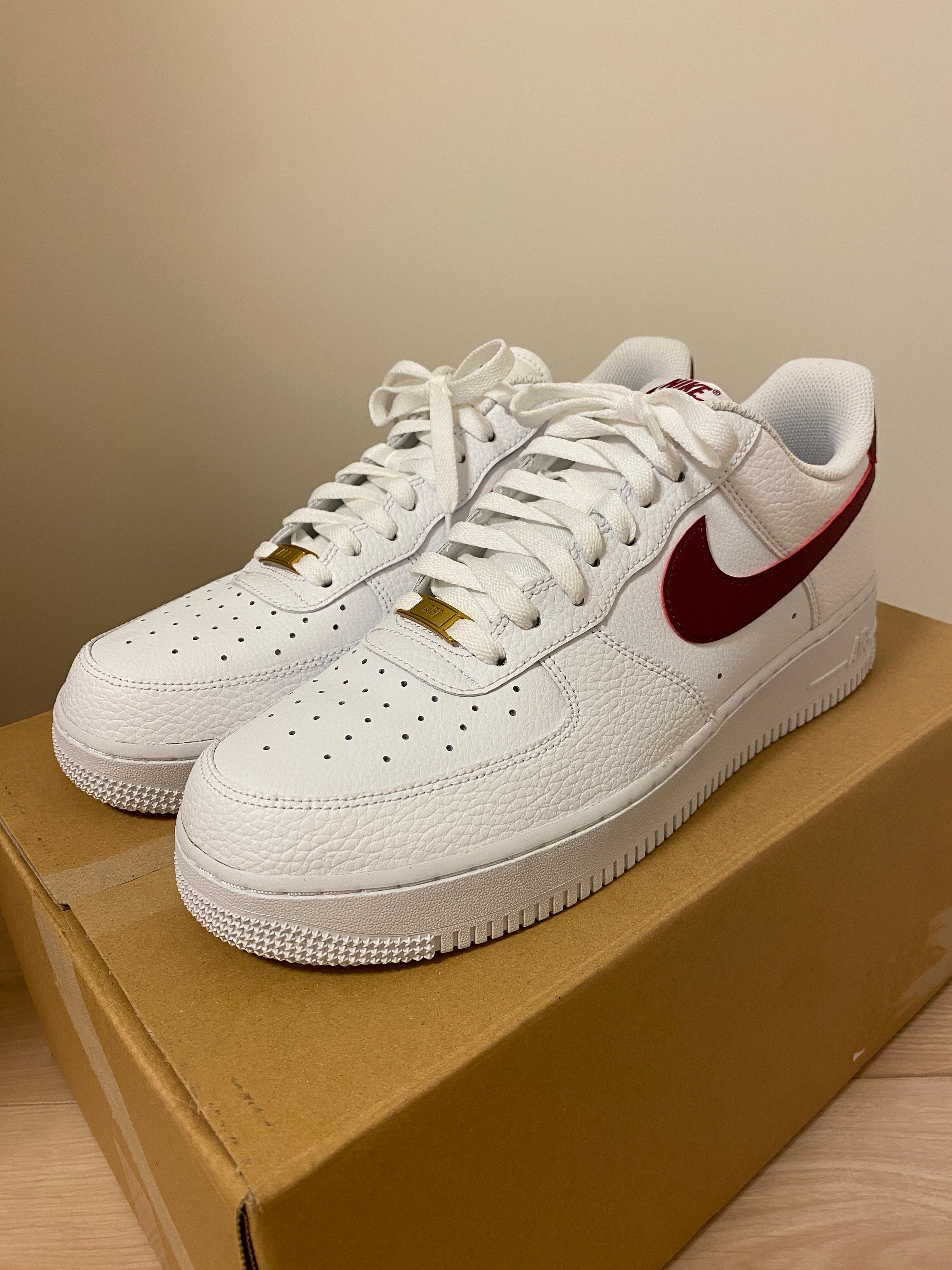 Nike Air Force 1 Low "White Team Red"