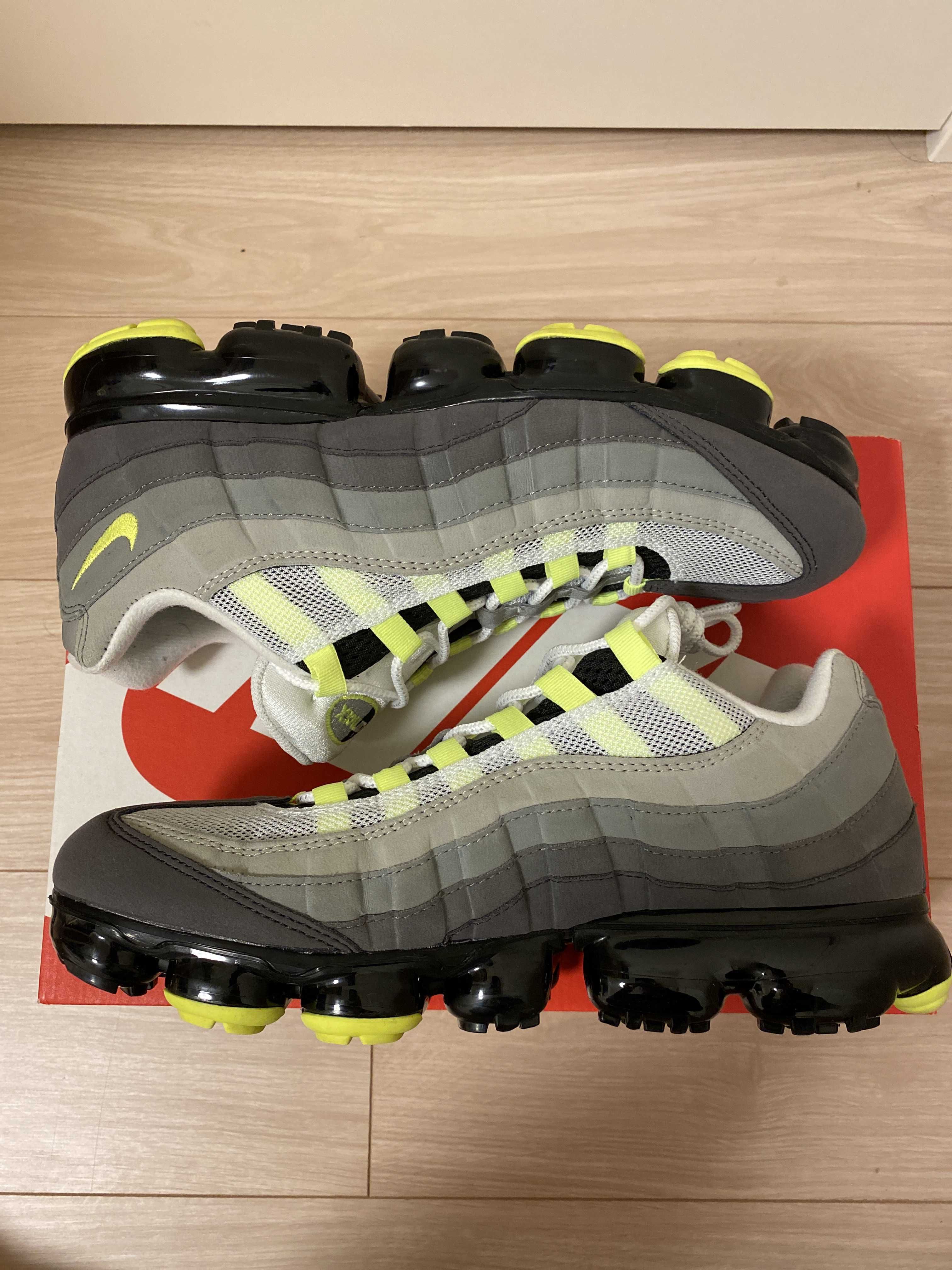 Nike Air Vapormax 95 "Neon"