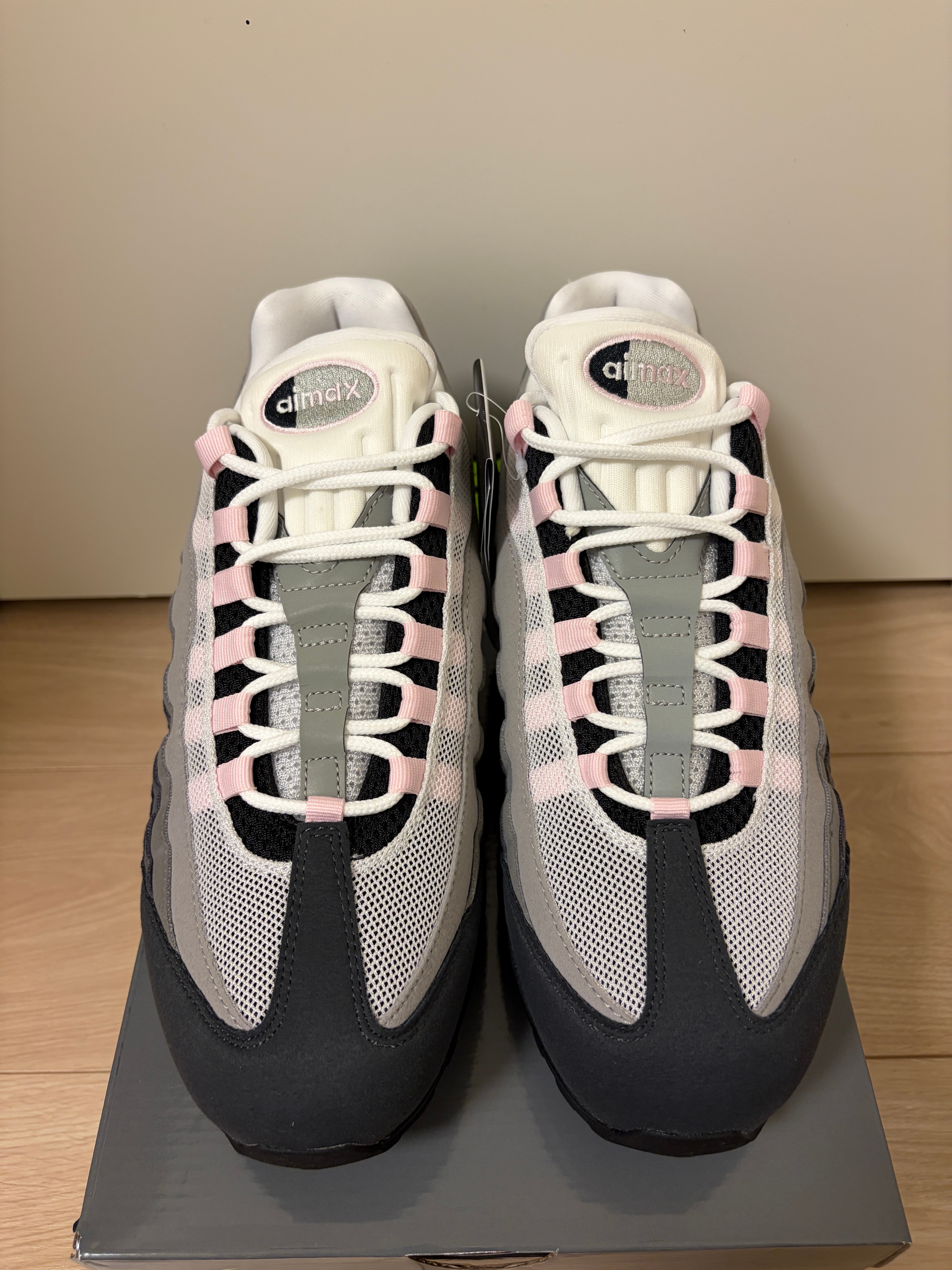 Nike Women's Air Max 95 OG Big Bubble "Medium Grey/Pink Foam"
