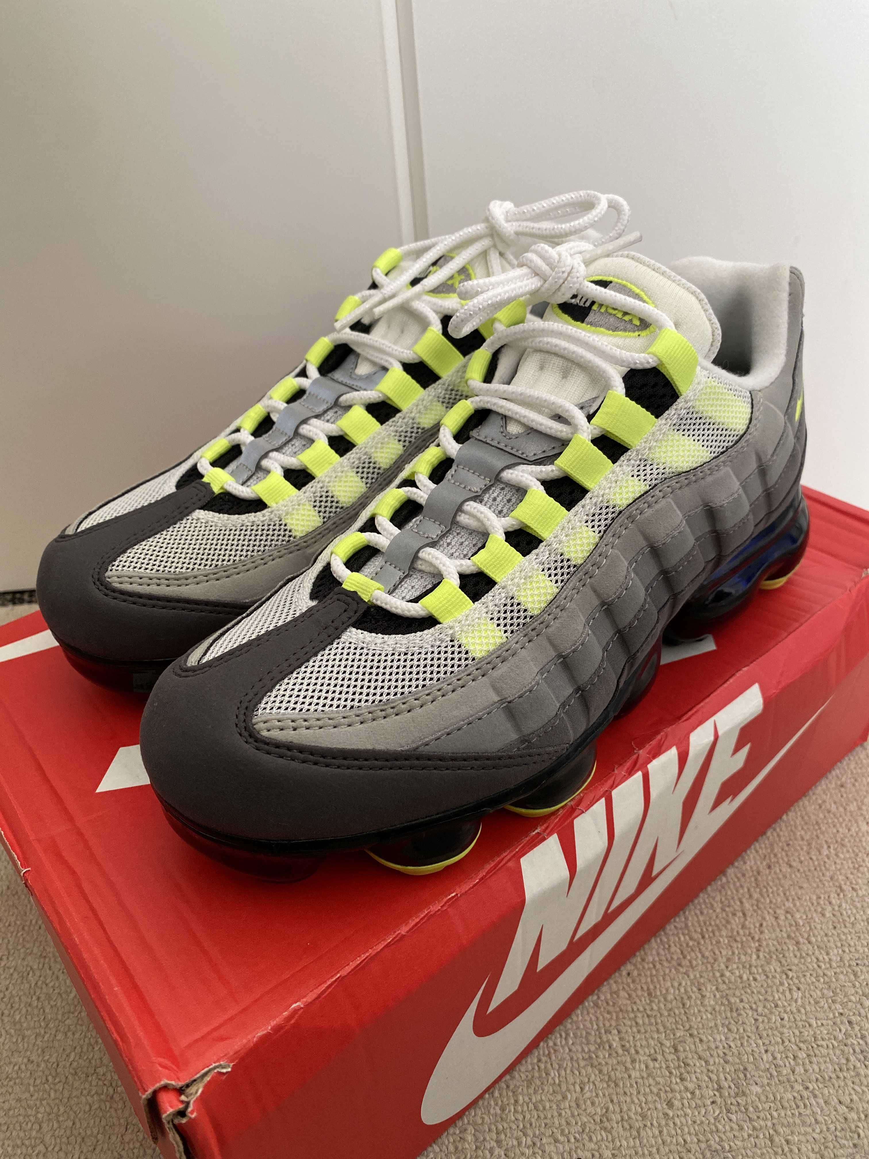 Nike Air Vapormax 95 "Neon"