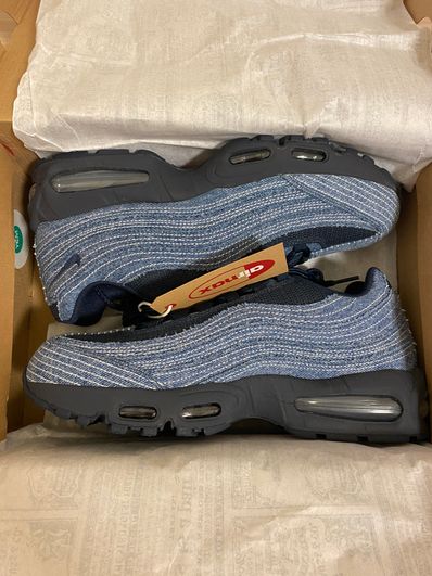 Levi's × Nike Air Max 95 OG "Denim Blue"