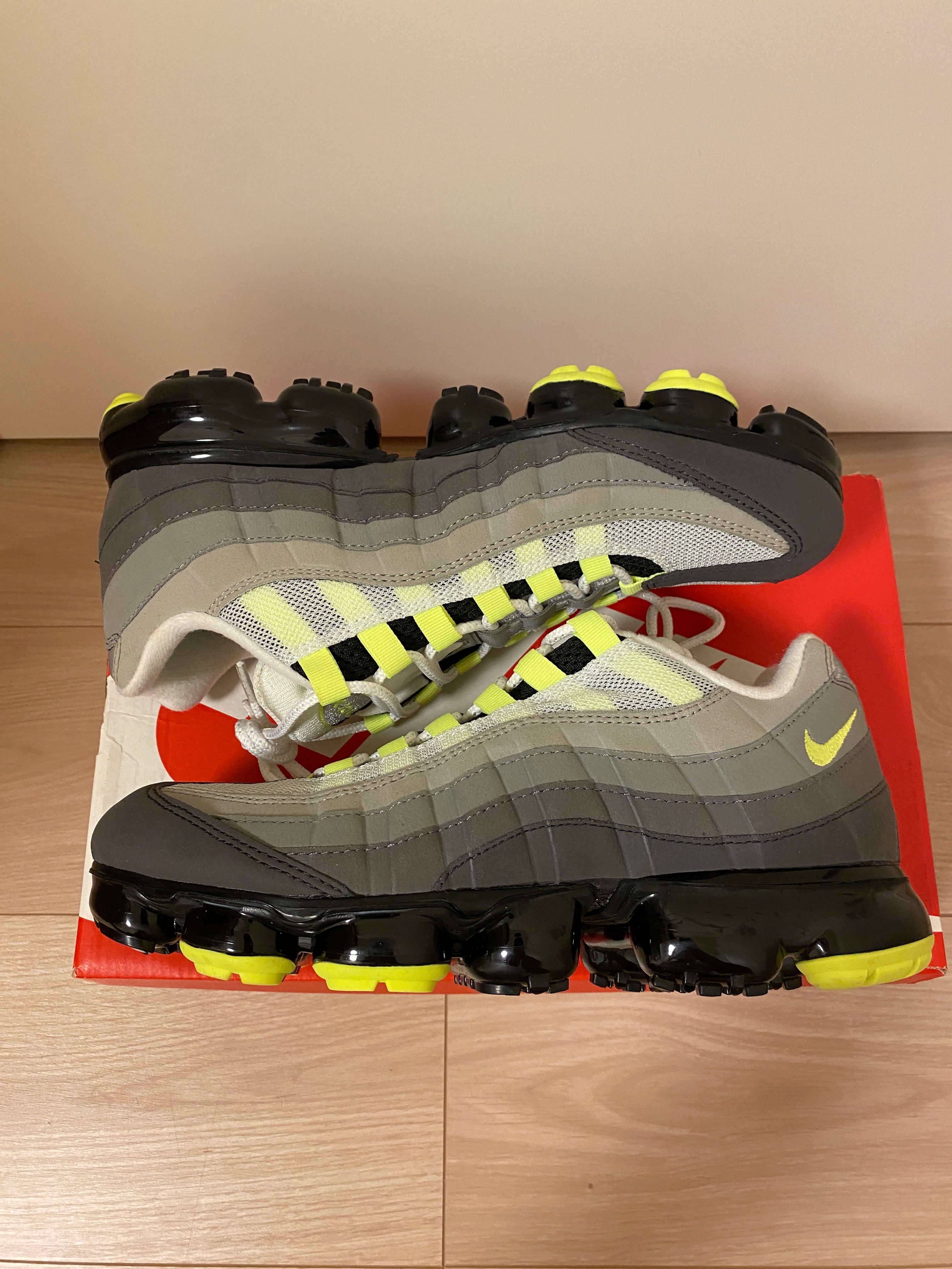 Nike Air Vapormax 95 "Neon"