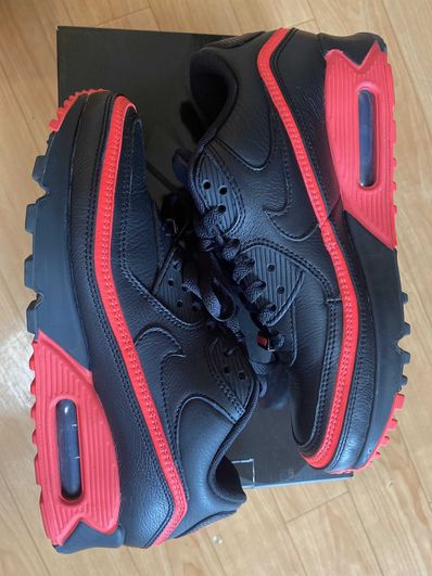 UNDEFEATED × Nike Air Max 90 "Black/Red"