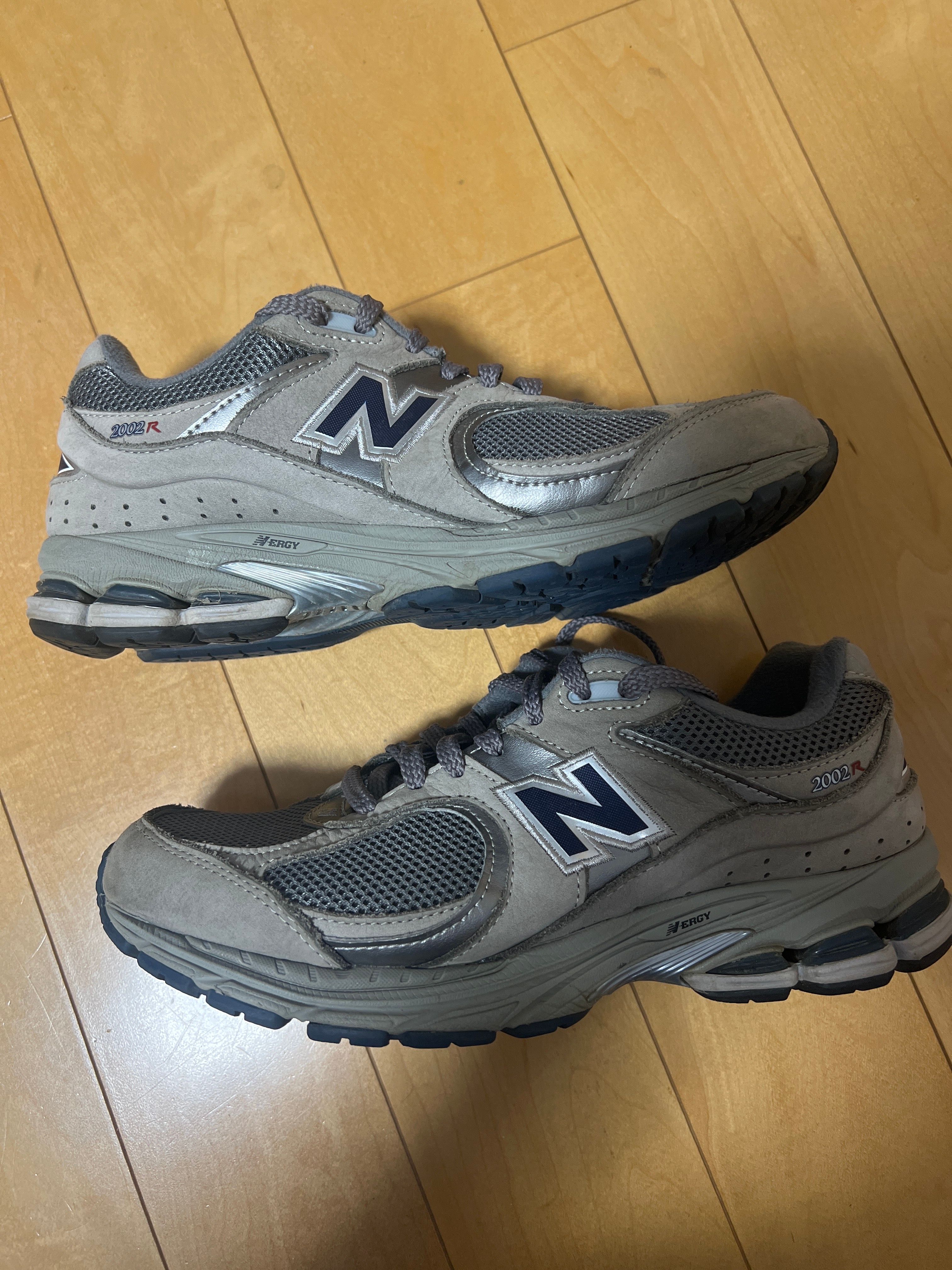 New Balance 2002R "Gray"