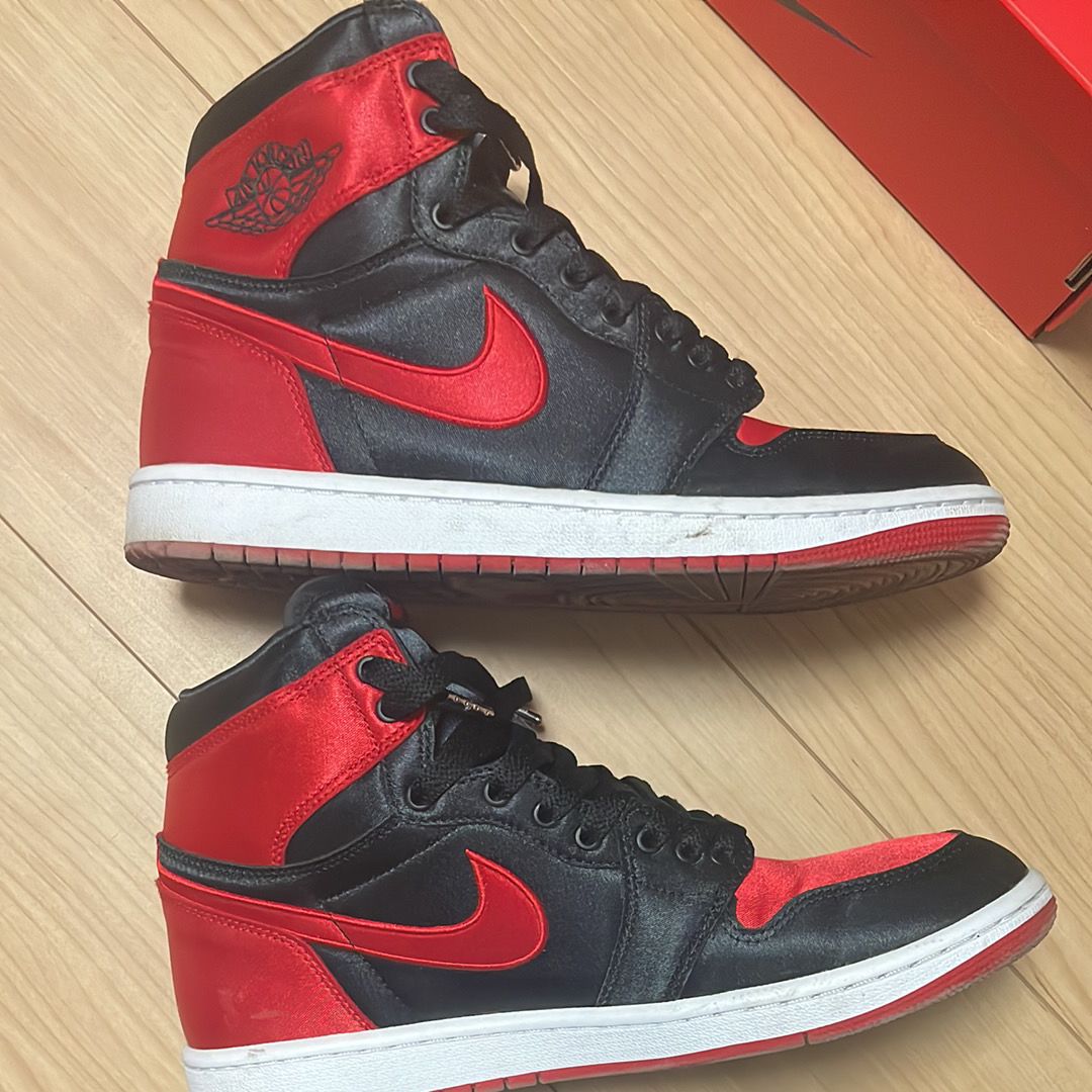 Nike Women's Air Jordan 1 Retro High OG "Satin Bred"