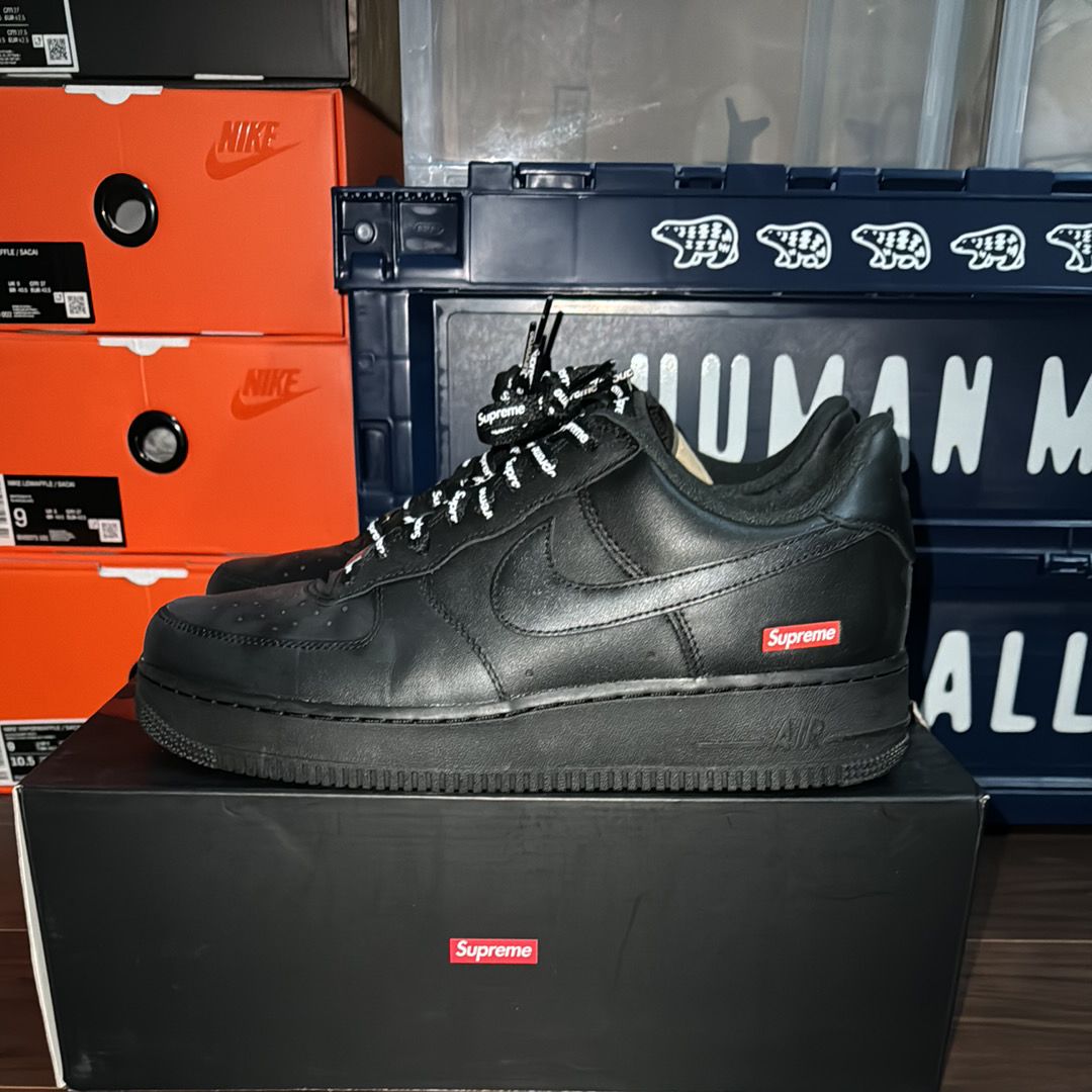 Supreme × Nike Air Force 1 Low "Black"