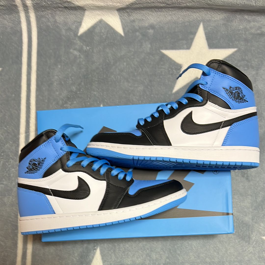 Nike Air Jordan 1 Retro High OG "University Blue/UNC Toe"