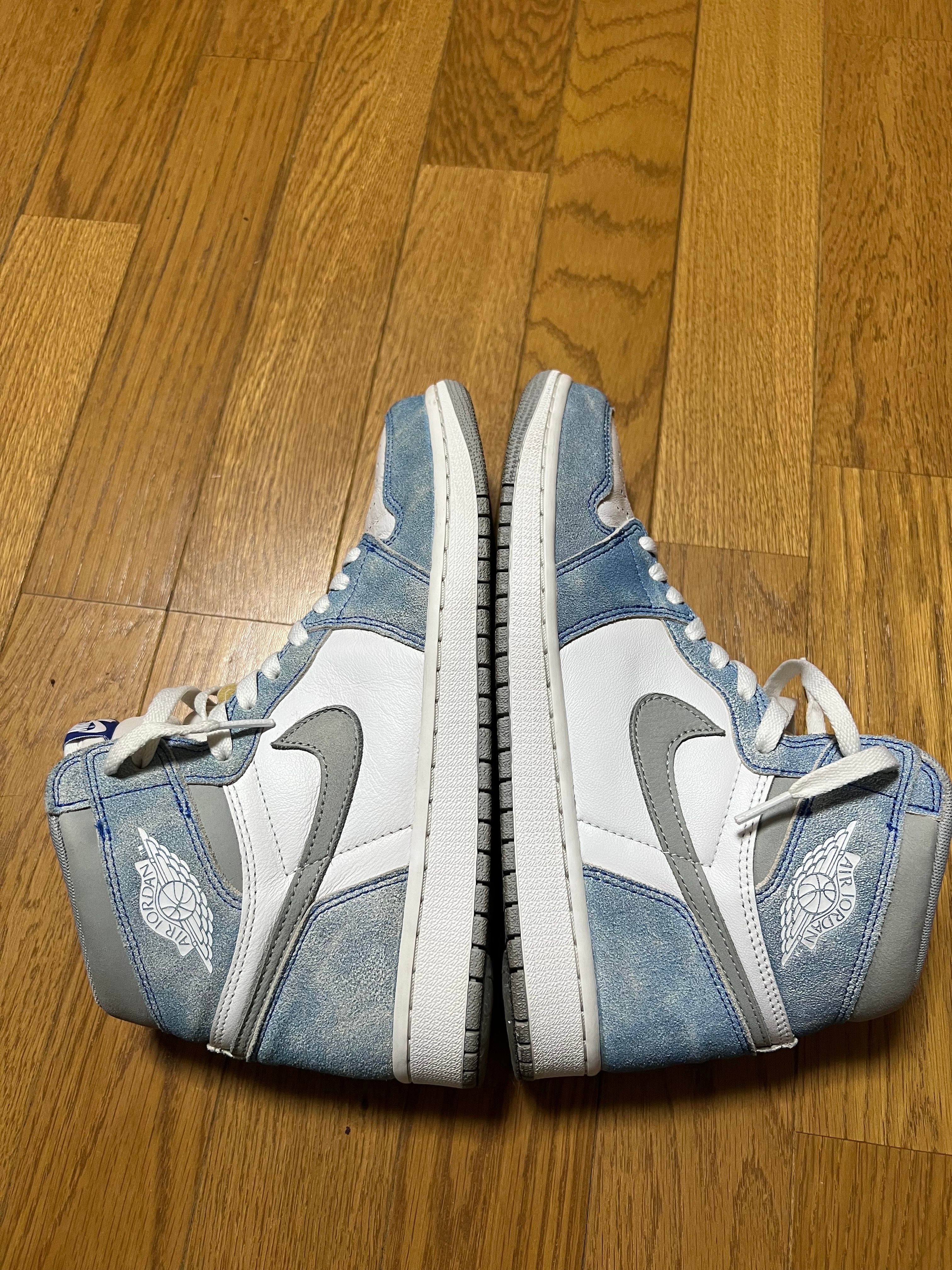 Nike Air Jordan 1 High OG "Hyper Royal"