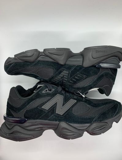 New Balance 9060 "Triple Black"