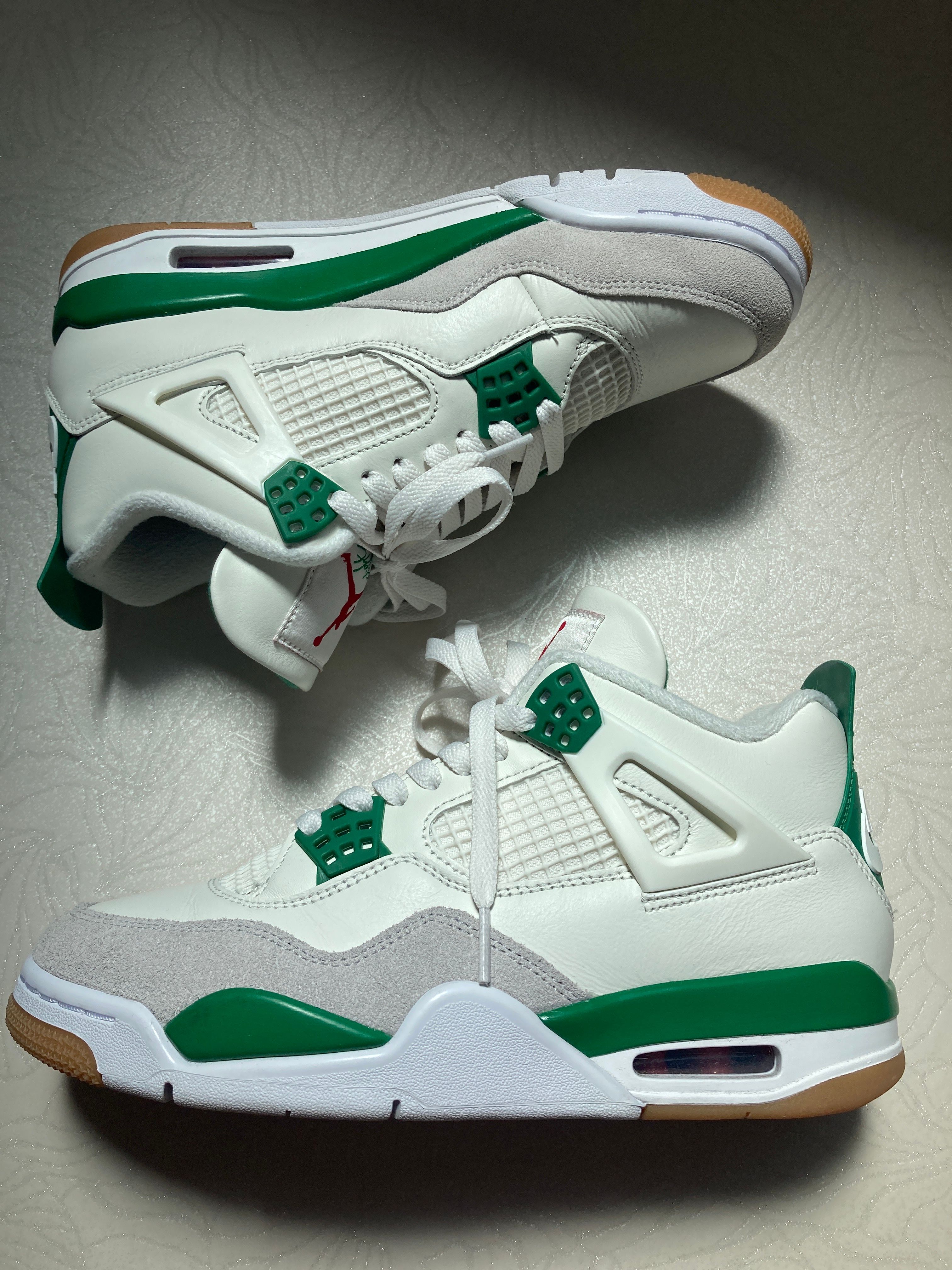 Nike SB × Air Jordan 4 Retro SP "Pine Green"